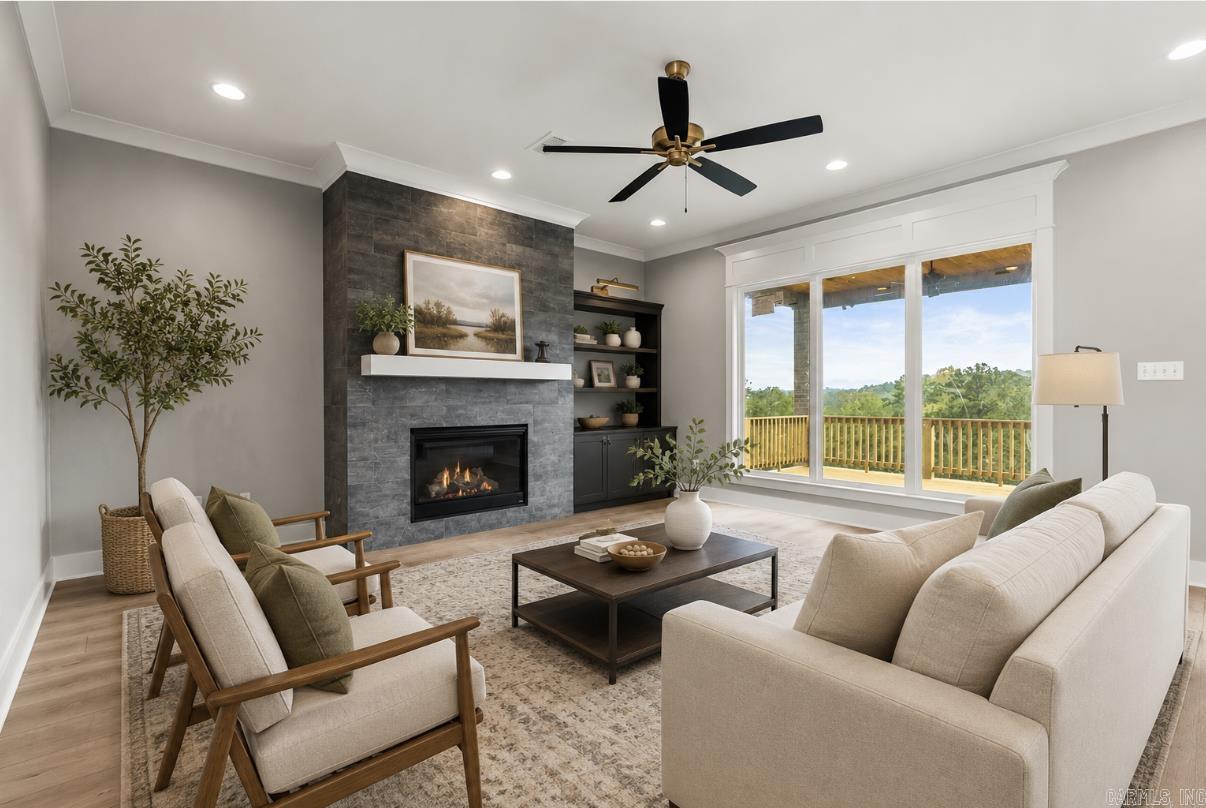 MAUMELLE VALLEY ESTATES - Residential