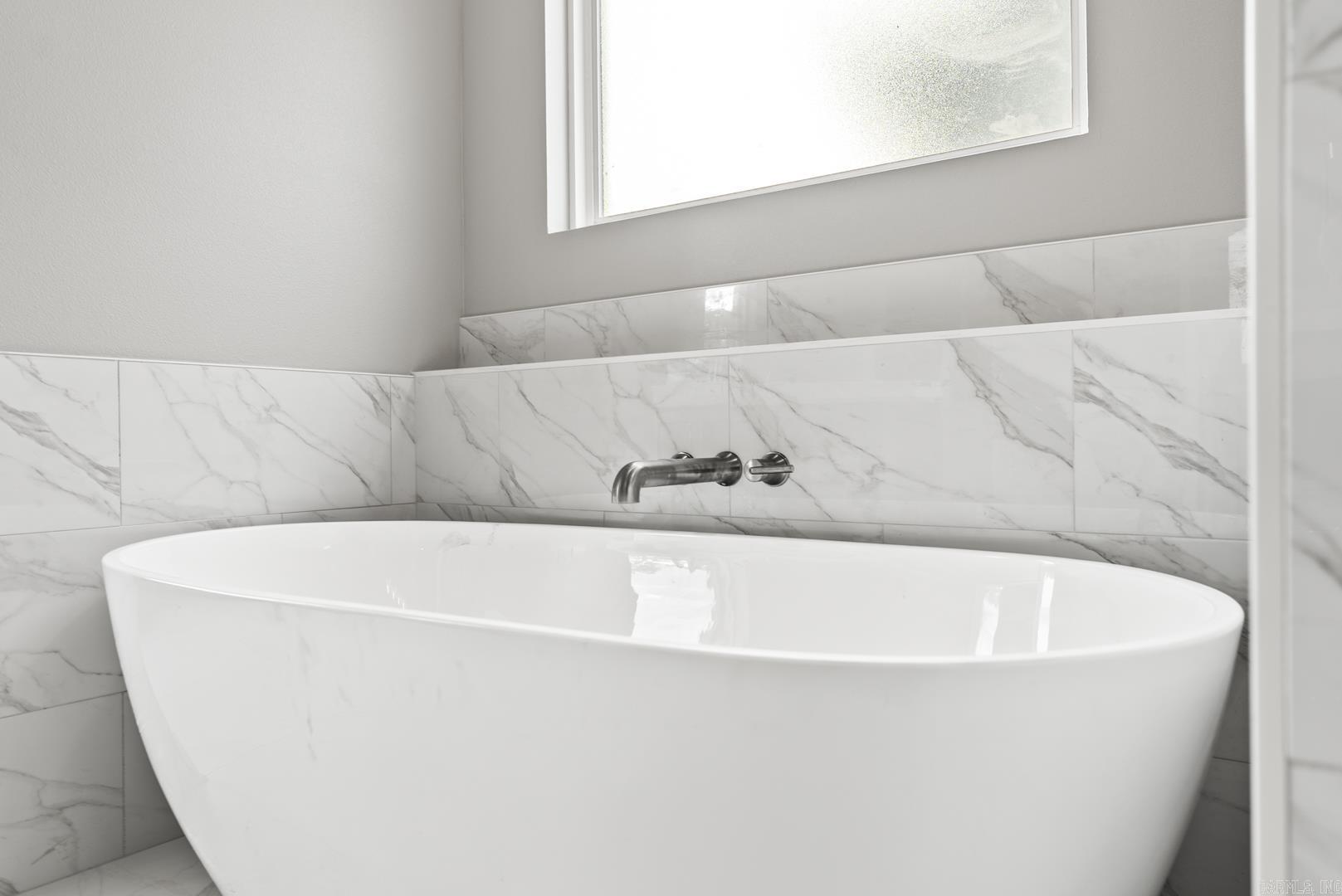 MAUMELLE VALLEY ESTATES - Residential