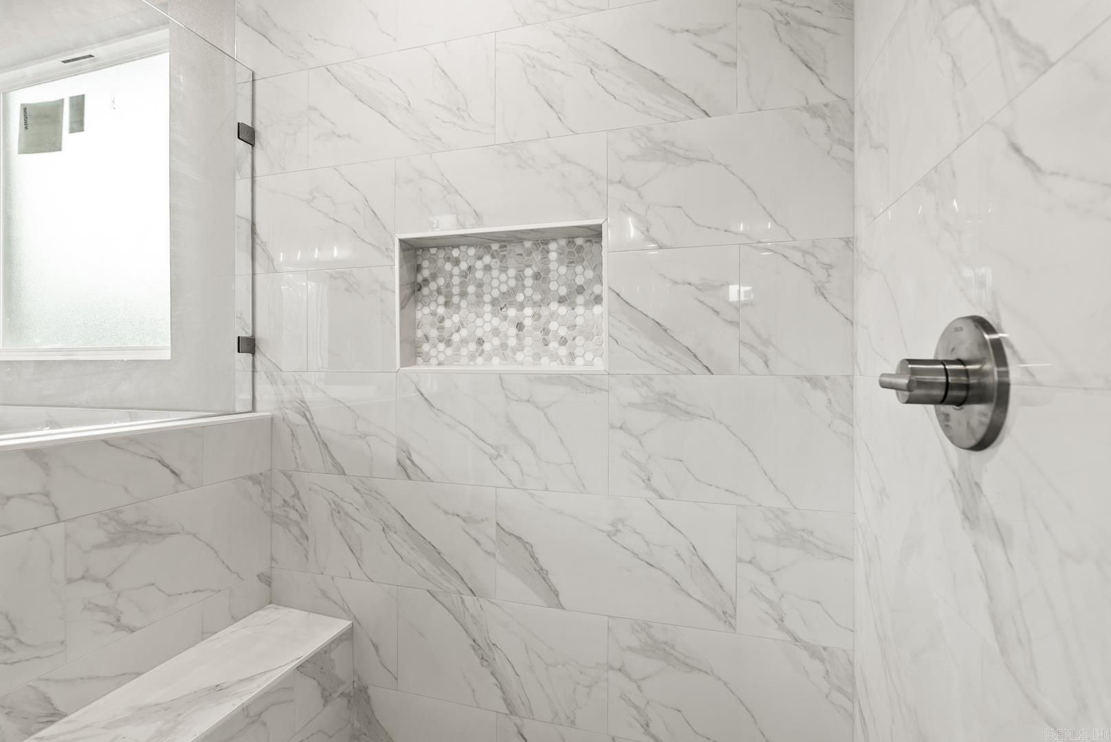 MAUMELLE VALLEY ESTATES - Residential