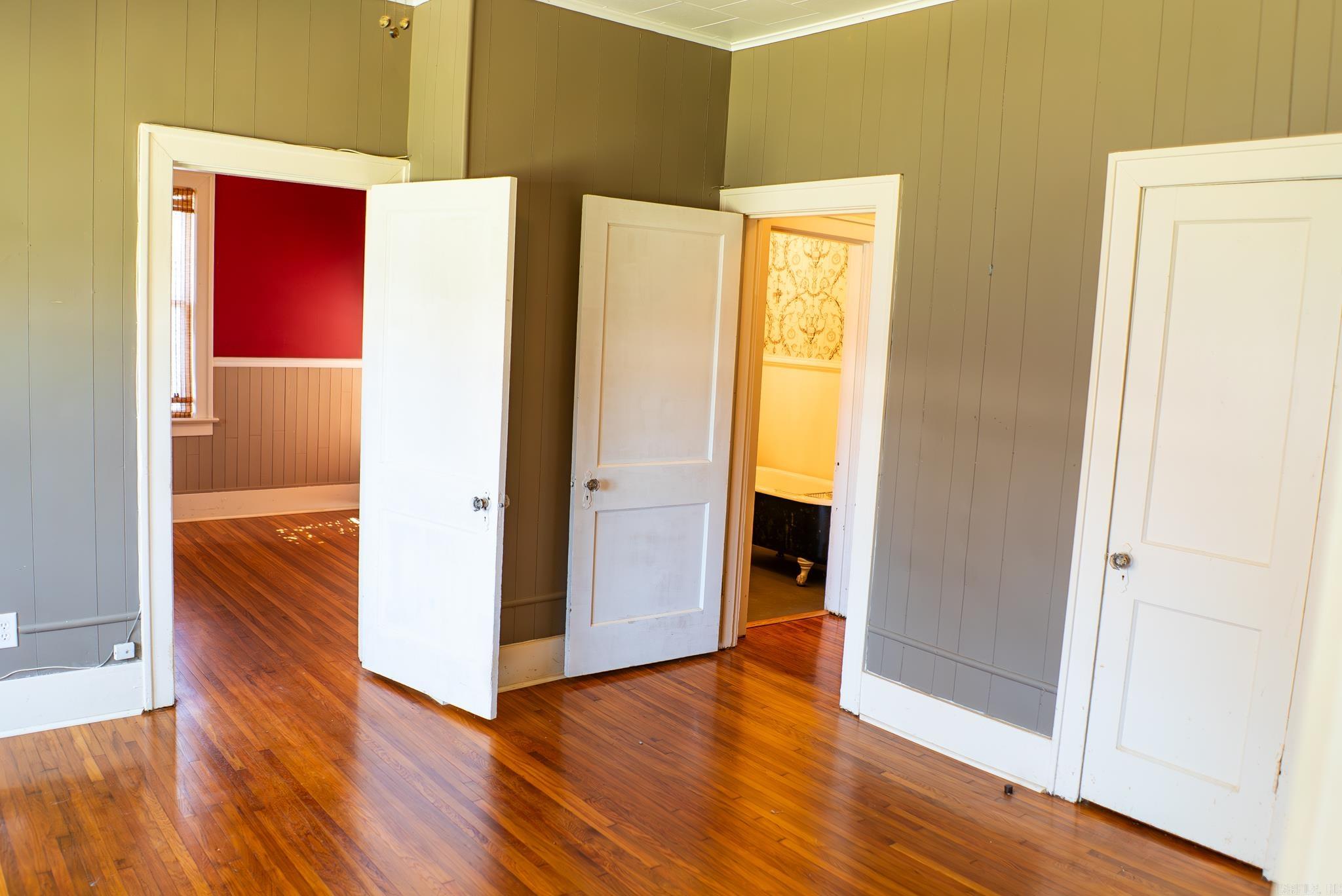 Metes & Bounds - Residential