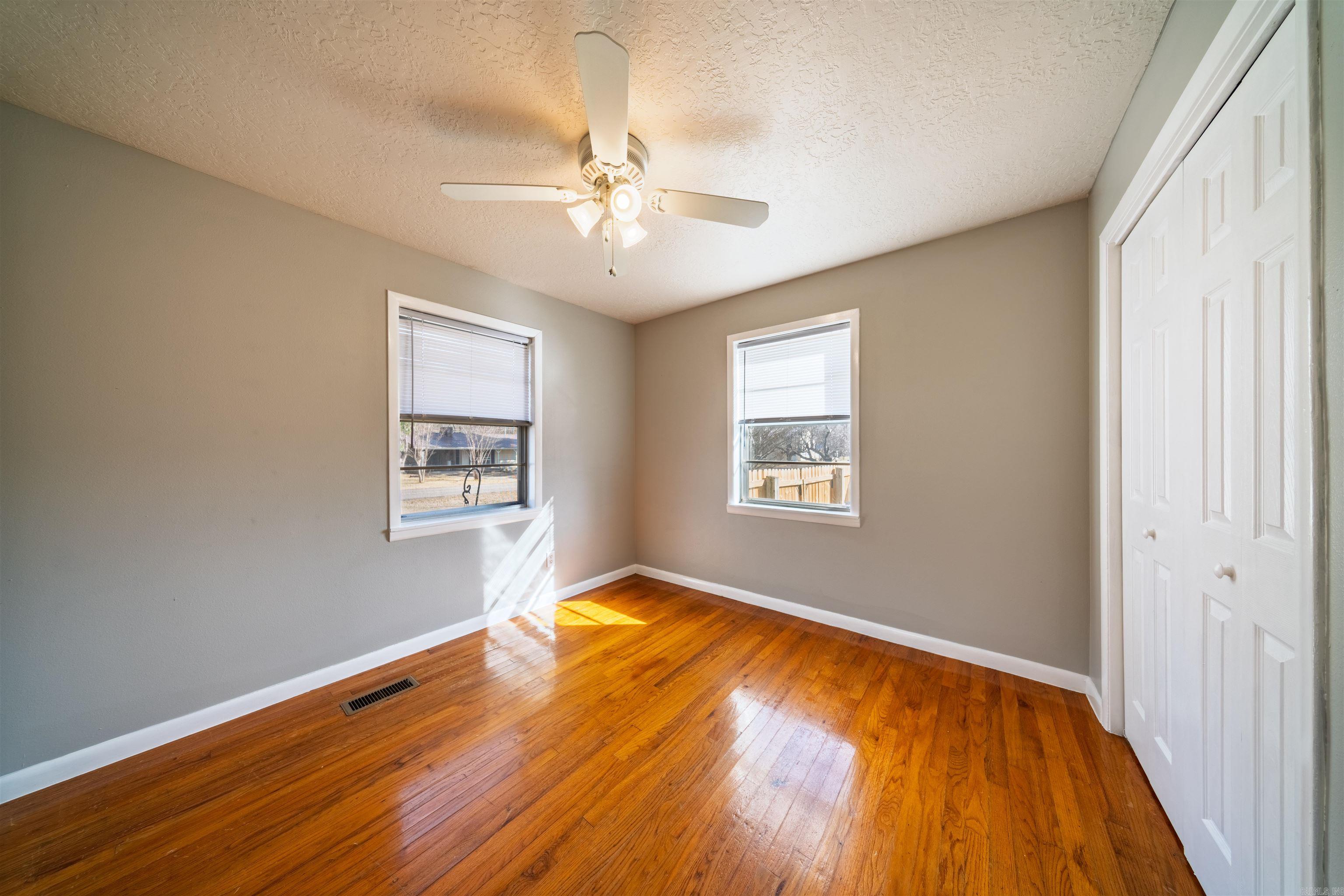 TRAMMELWOOD - Residential