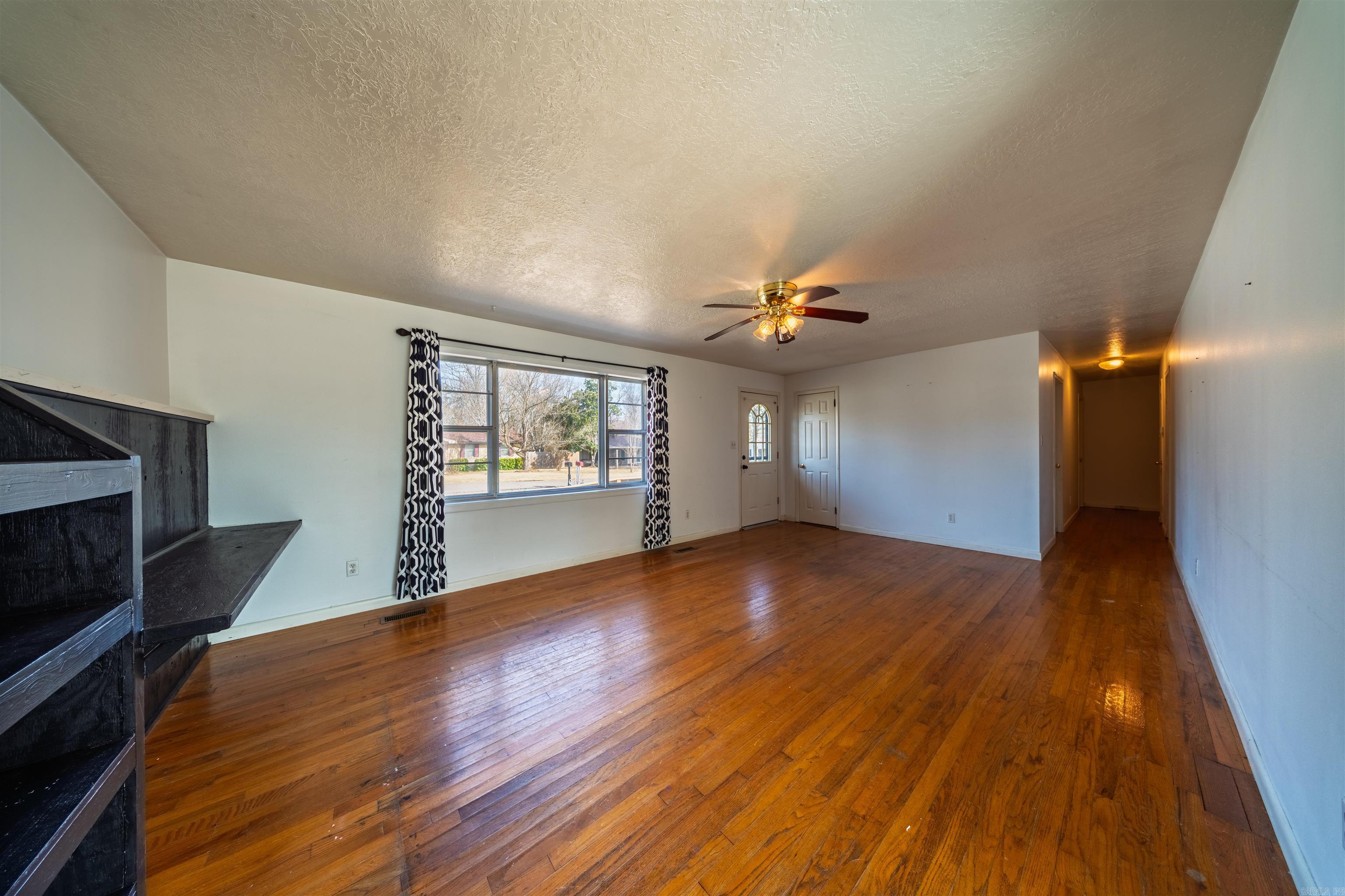 TRAMMELWOOD - Residential