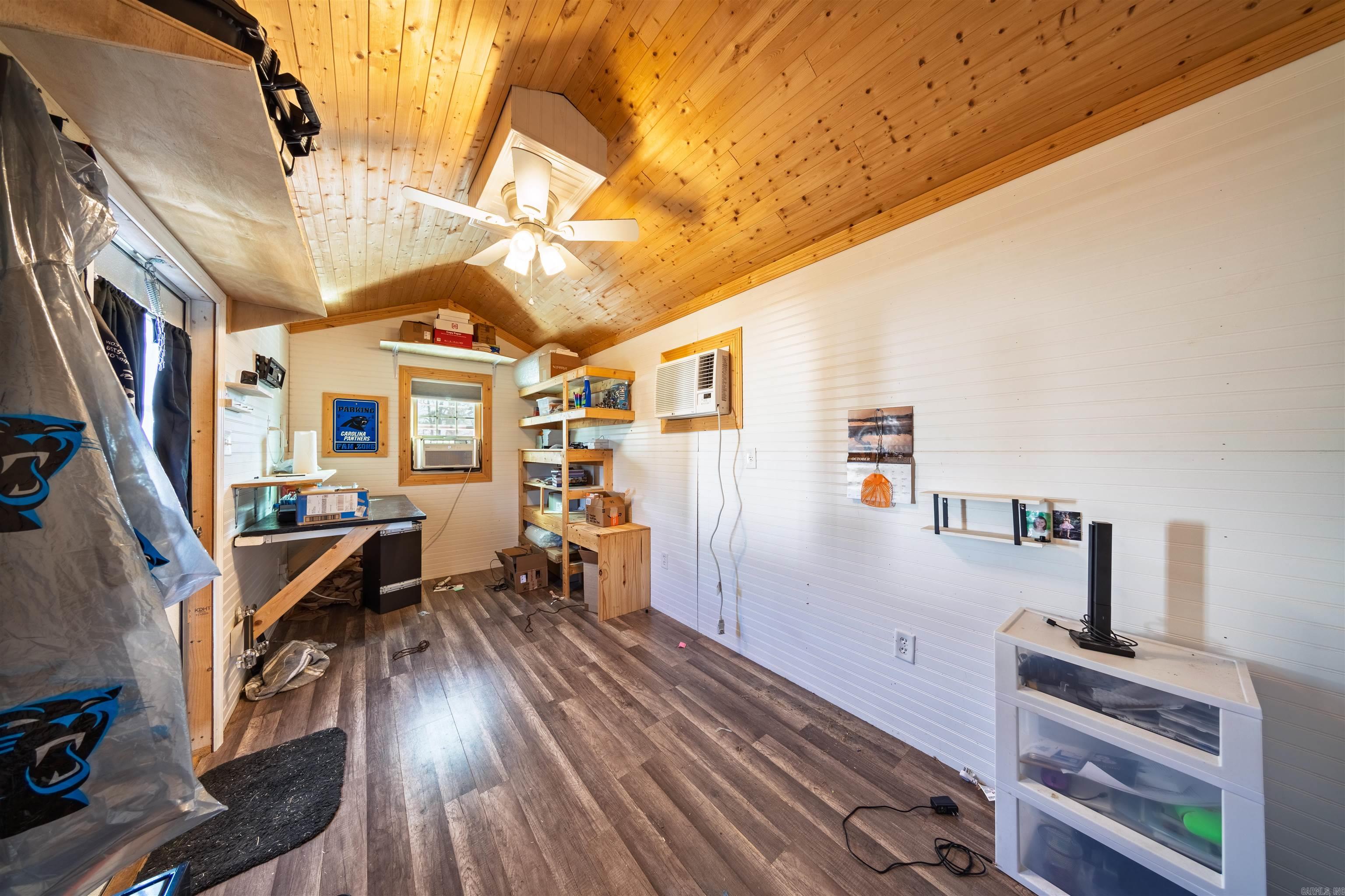 TRAMMELWOOD - Residential