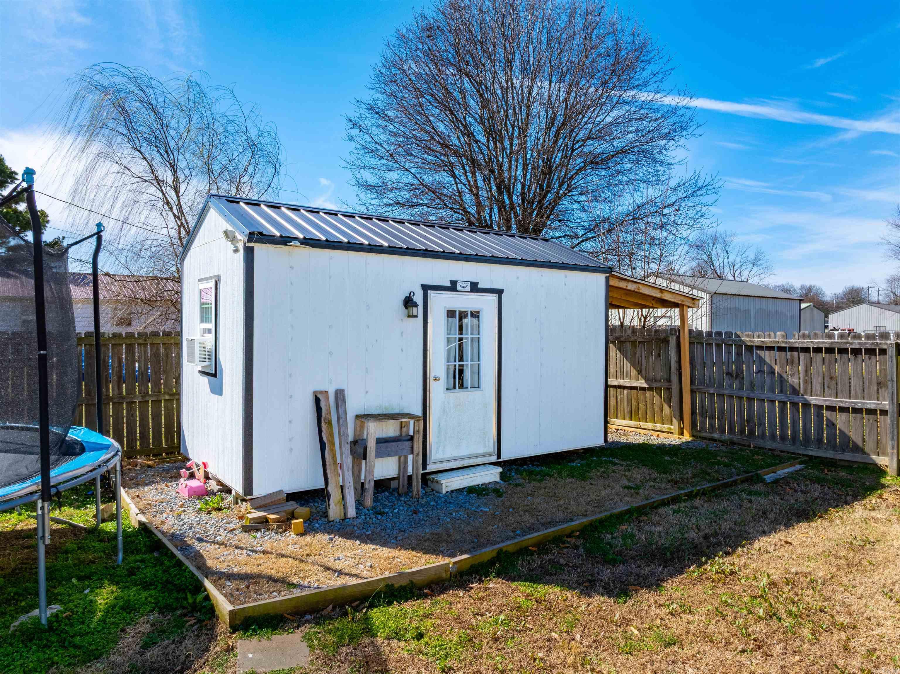 TRAMMELWOOD - Residential