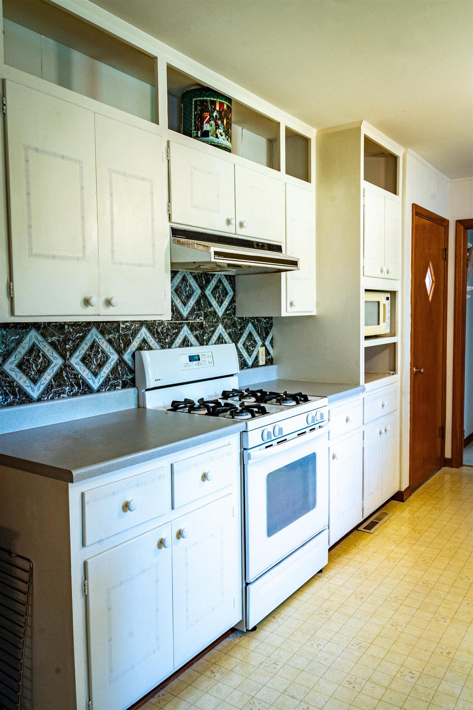 BROADMOOR ADD - Residential