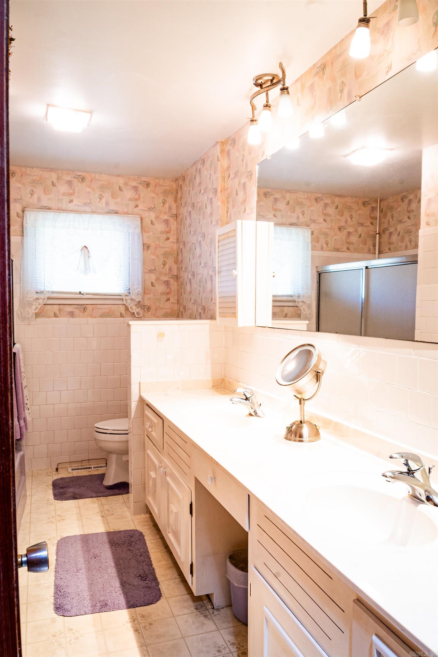 BROADMOOR ADD - Residential