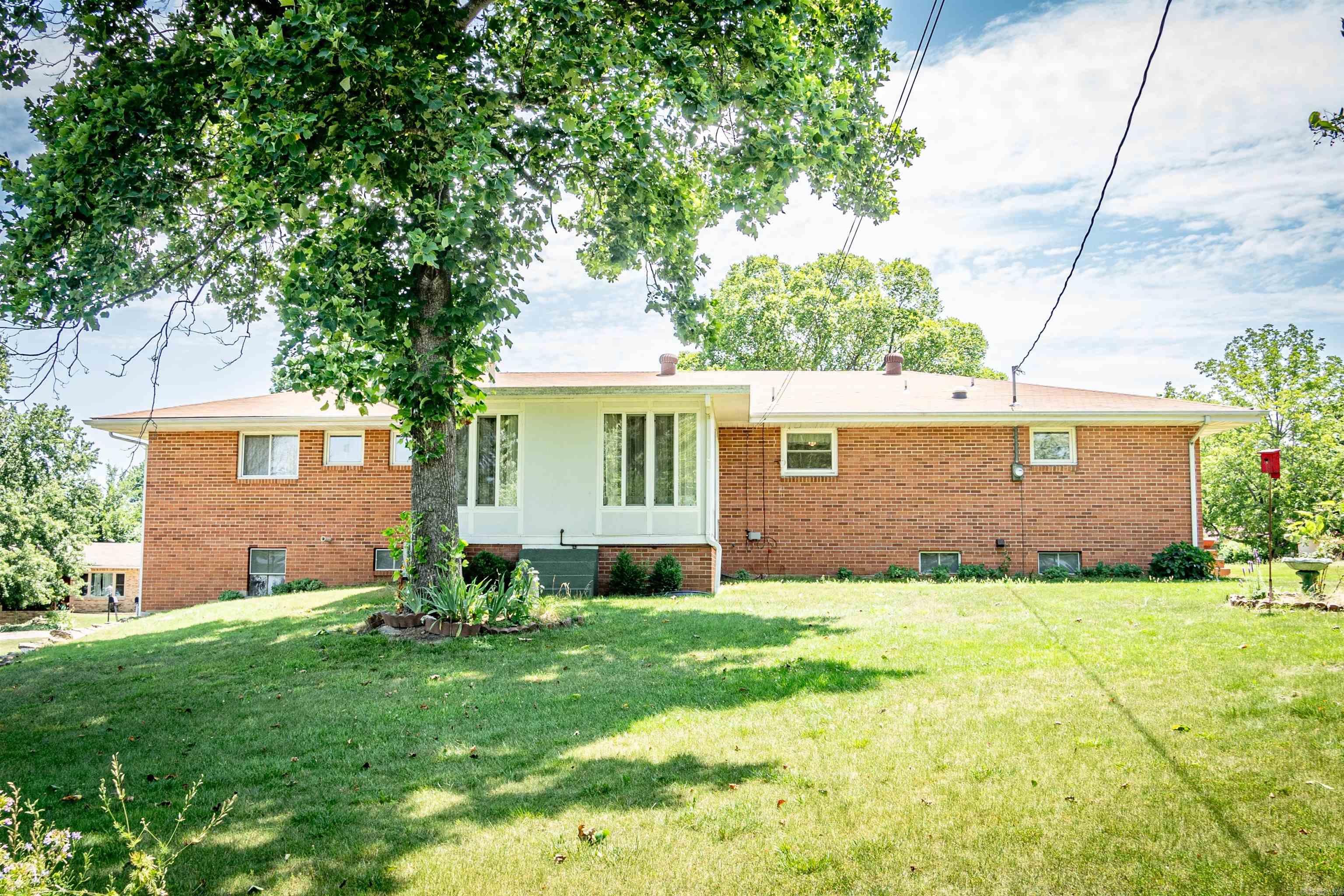 BROADMOOR ADD - Residential