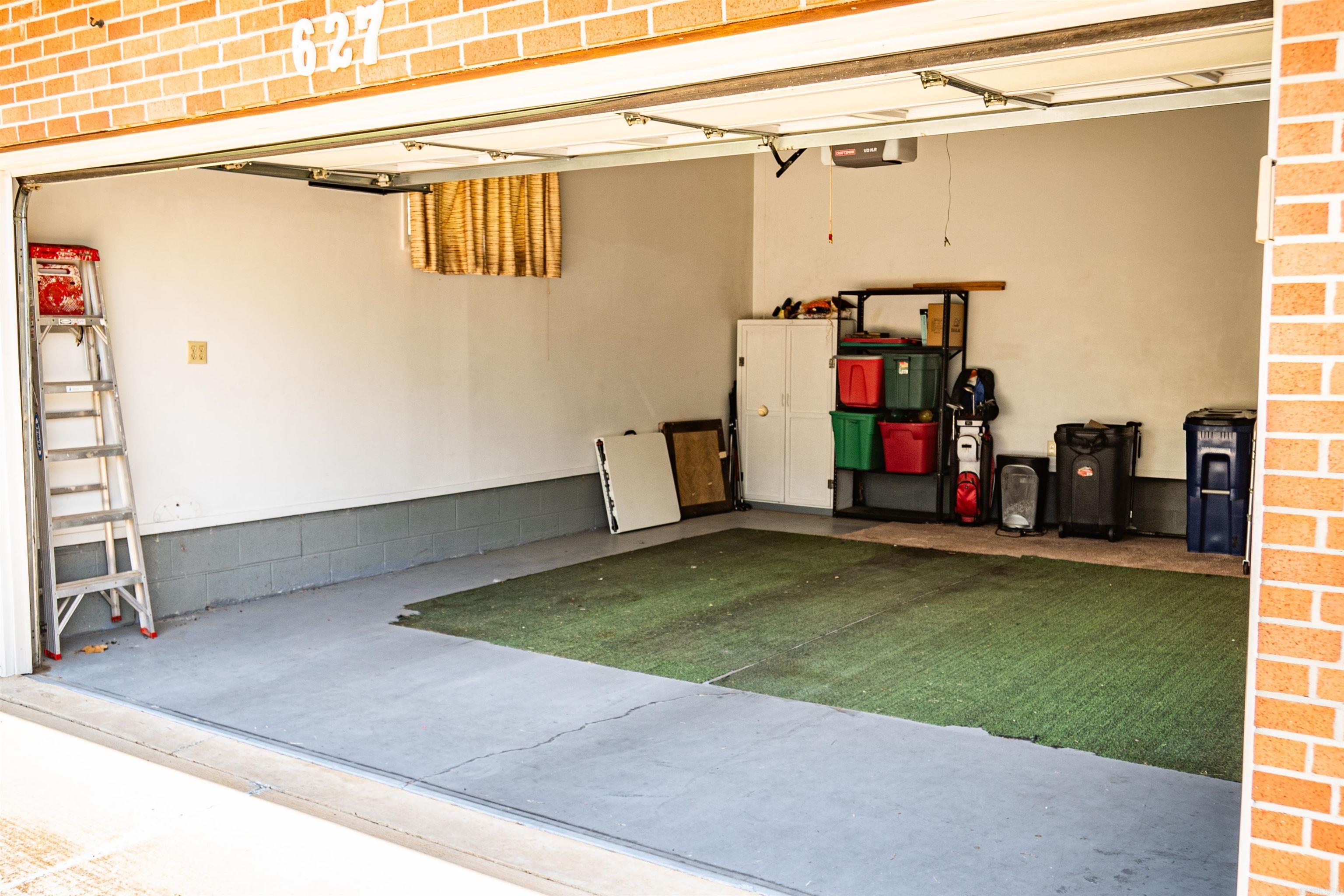 BROADMOOR ADD - Residential