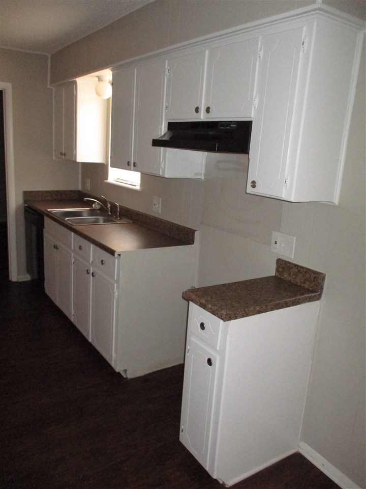 Holly Hill Estates - Residential Lease