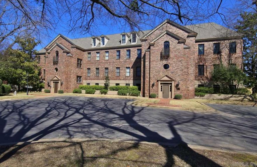 Completely remodeled one level condo on Arkansas River with down town Little Rock skyline and river bluffs views.  Elevator service from 2 reserved garage parking spaces, large garage storage room and private mailbox.  Condo features 10 foot ceilings, open floor plan, ceiling to floor windows and glass doors.  Patio on ground level.  Updates 2016-2018.:  HVAC, kitchen appliances & cabinets, countertops, 2 baths, built-ins, roof, entrance foyer, hallway, paint, lighting and plumbing - see agent remarks