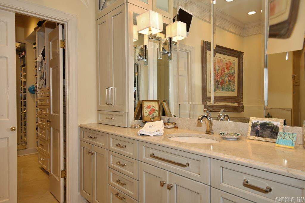 RIVERBEND HPR - Residential