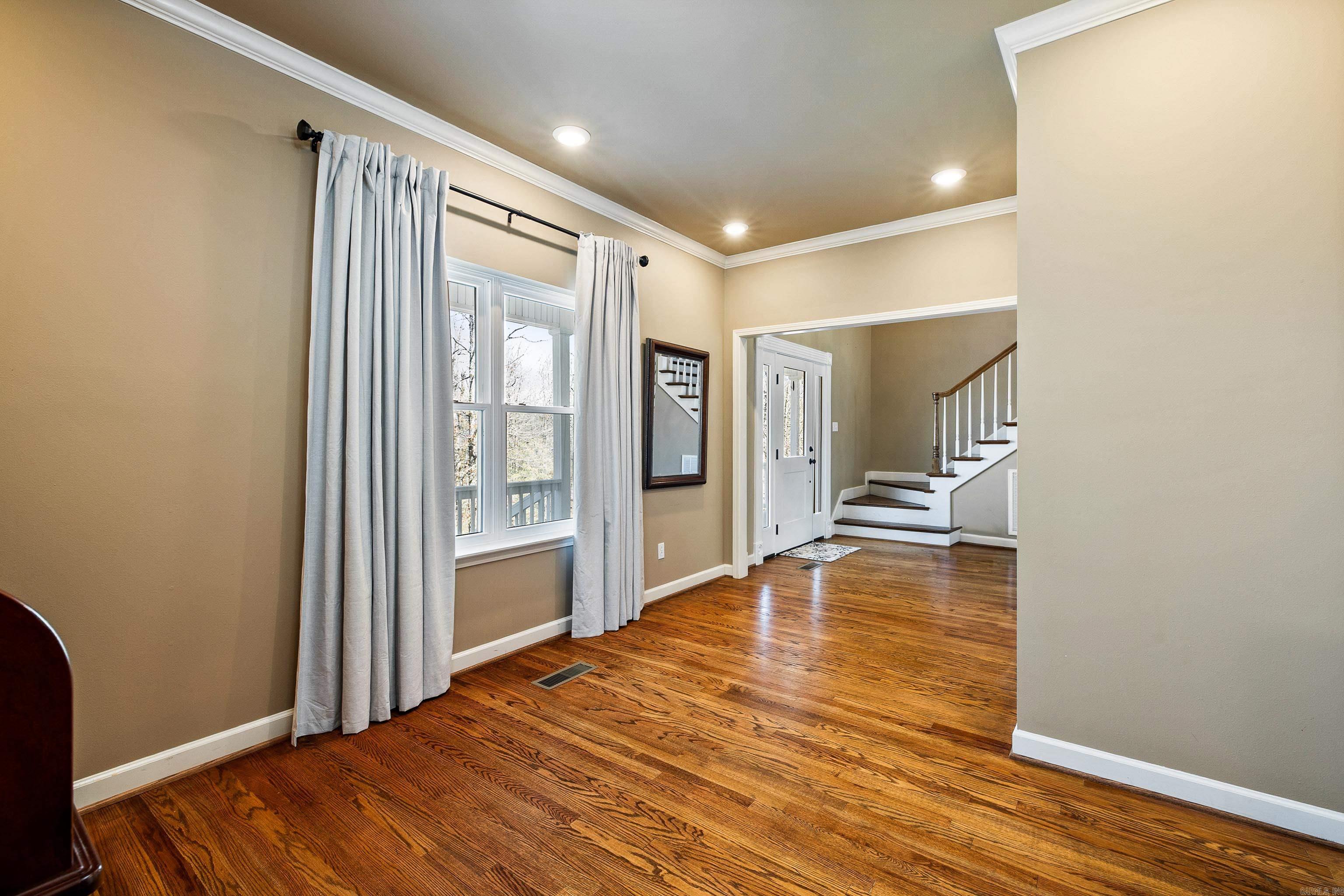 KENTUCKY FOOTHILLS - Residential