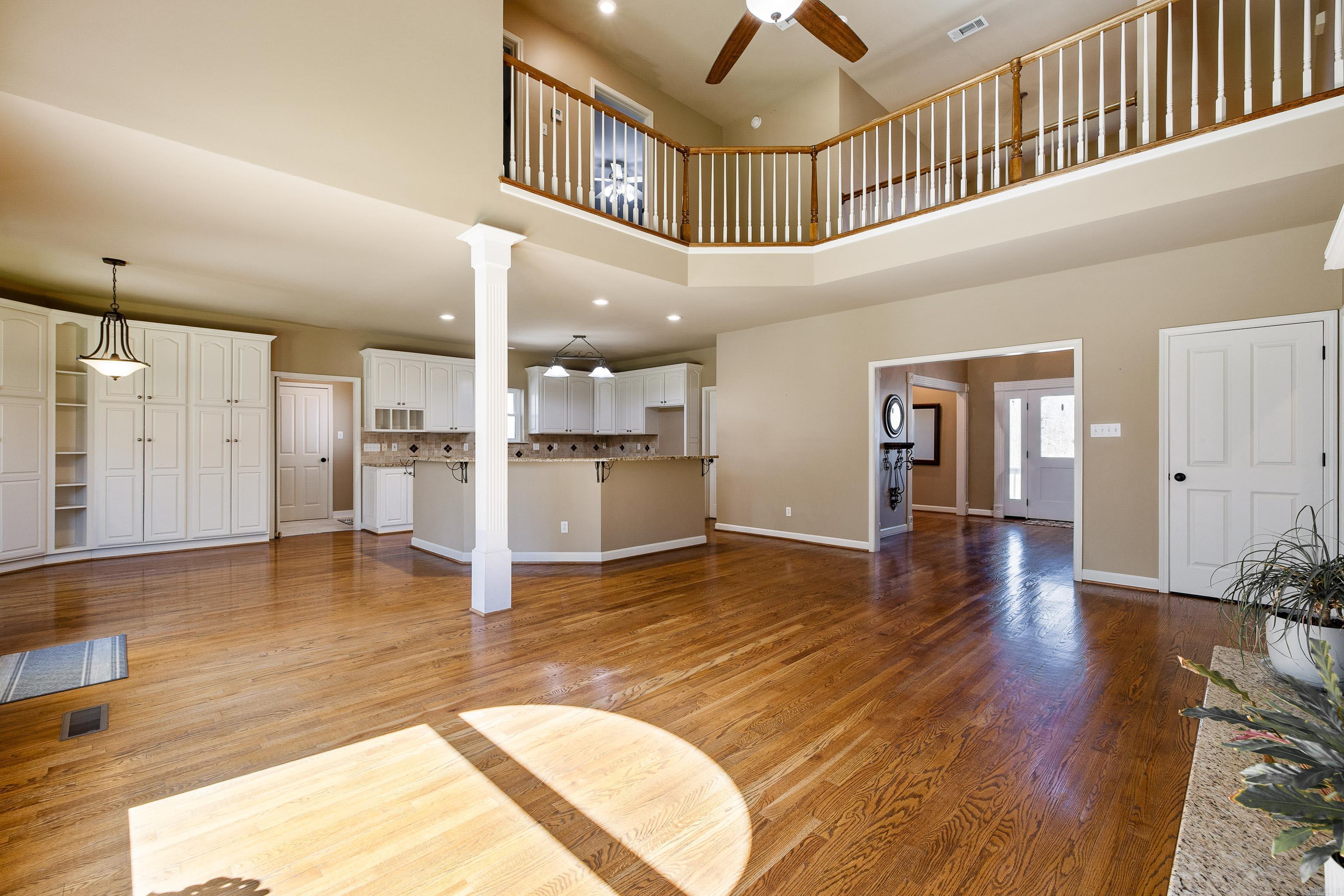 KENTUCKY FOOTHILLS - Residential