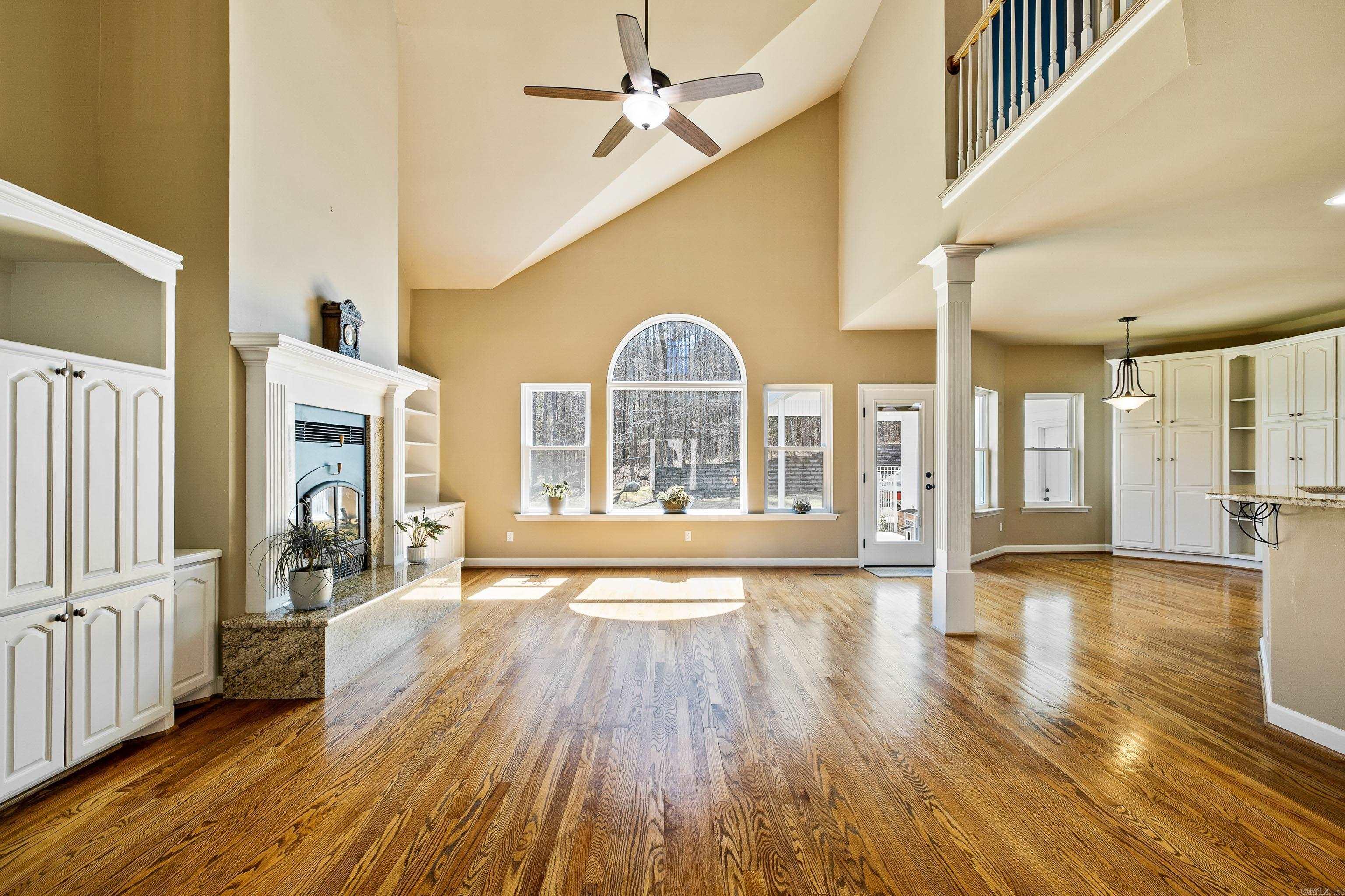 KENTUCKY FOOTHILLS - Residential