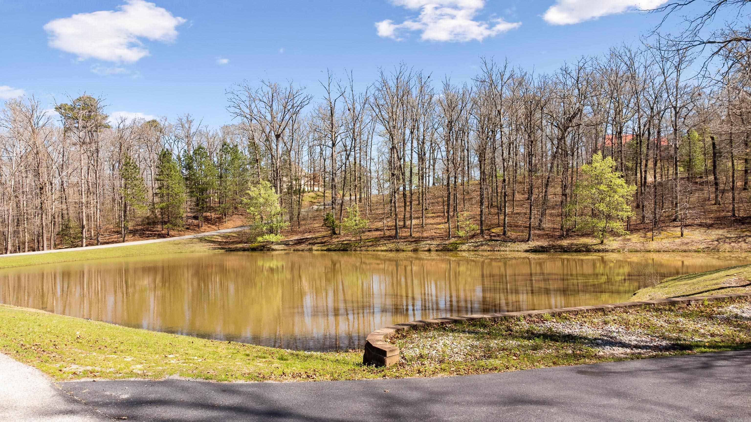 KENTUCKY FOOTHILLS - Residential