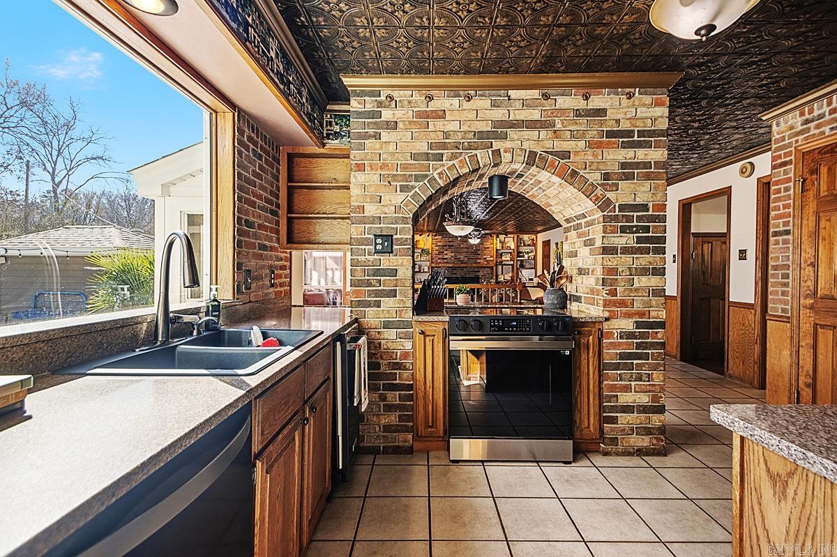 SHACKLEFORD ACRES - Residential