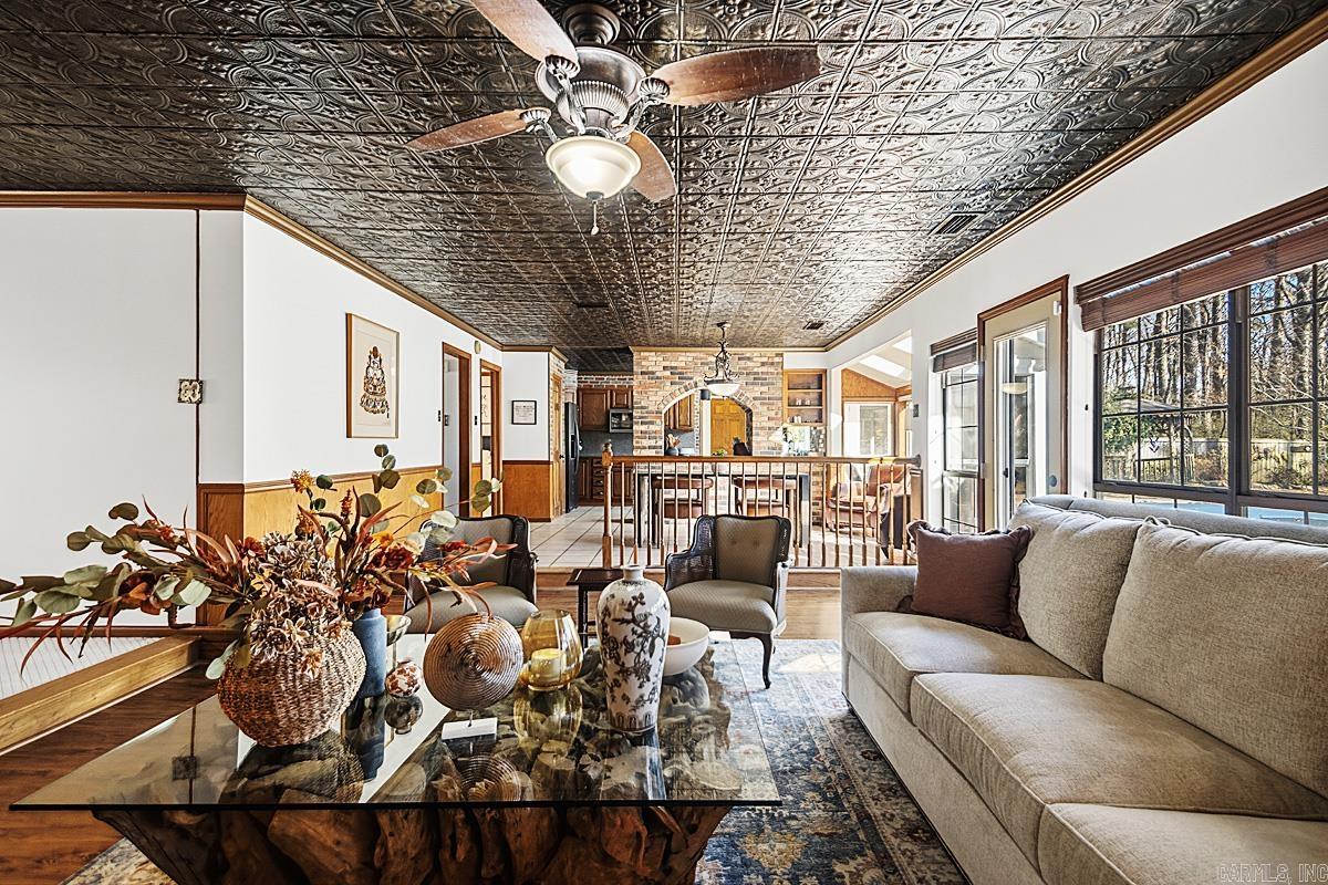 SHACKLEFORD ACRES - Residential