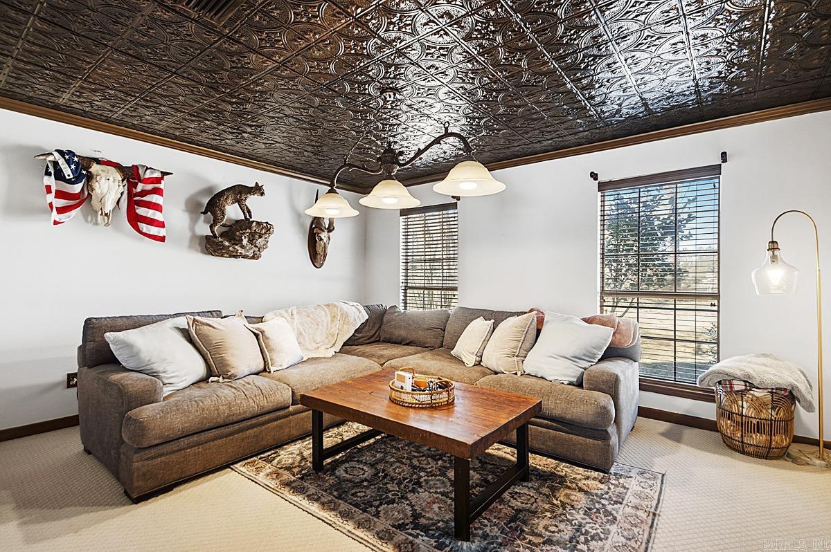 SHACKLEFORD ACRES - Residential