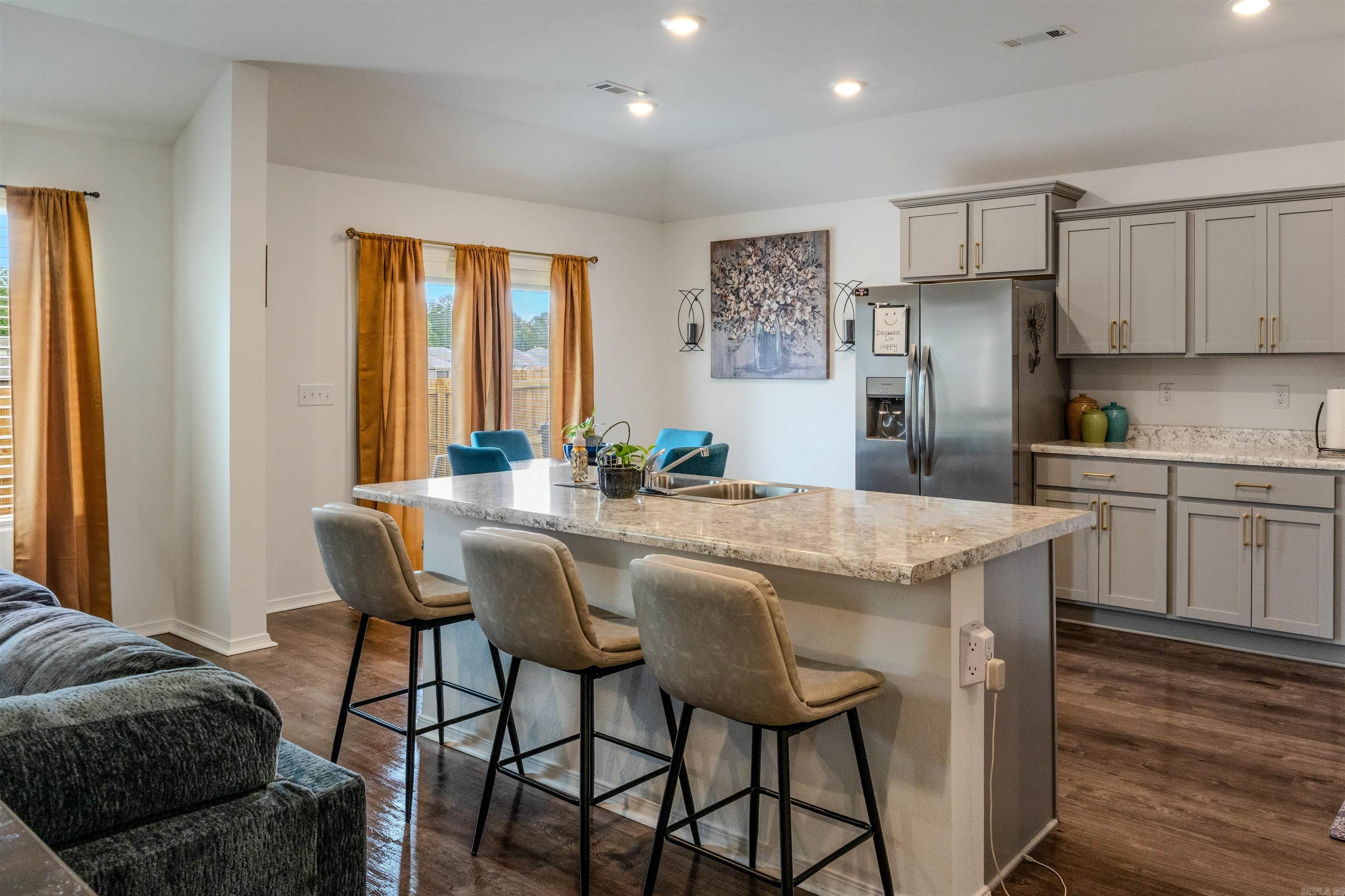 SPRINGLAKE TRAILS - Residential