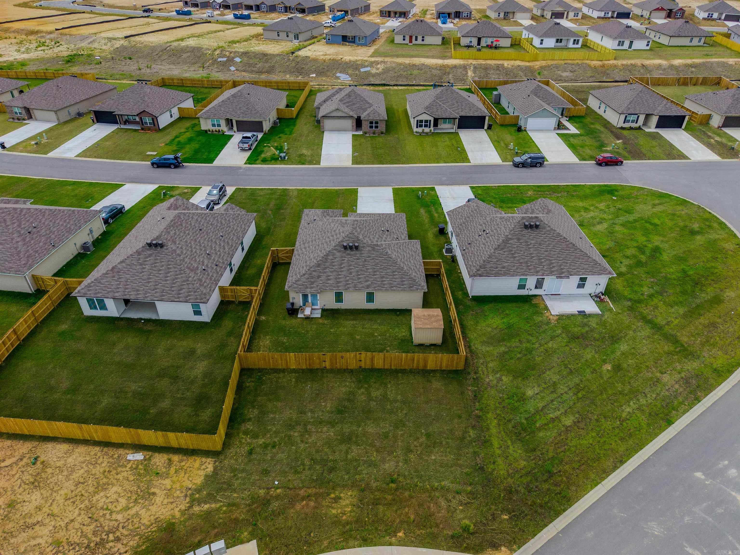 SPRINGLAKE TRAILS - Residential