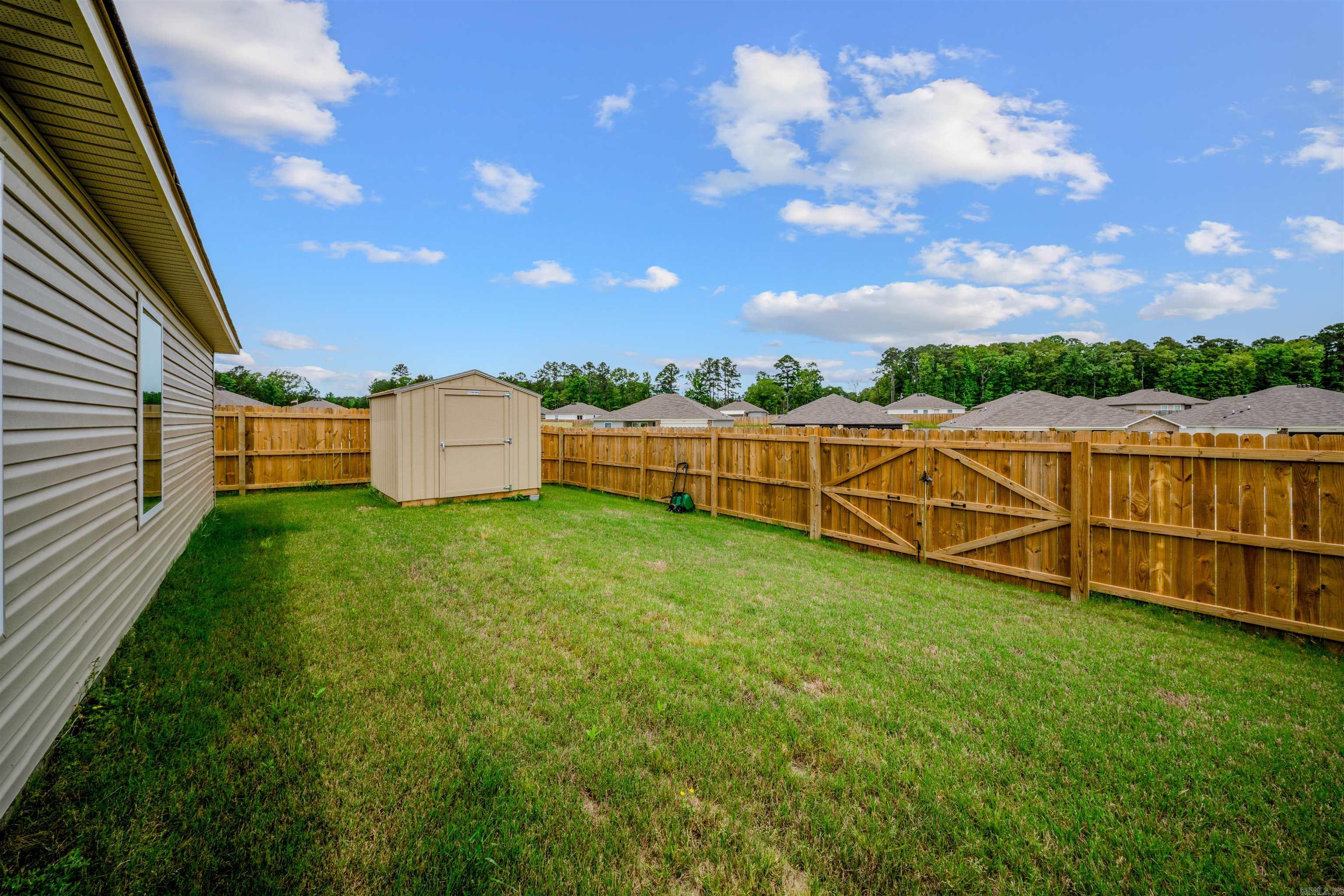 SPRINGLAKE TRAILS - Residential
