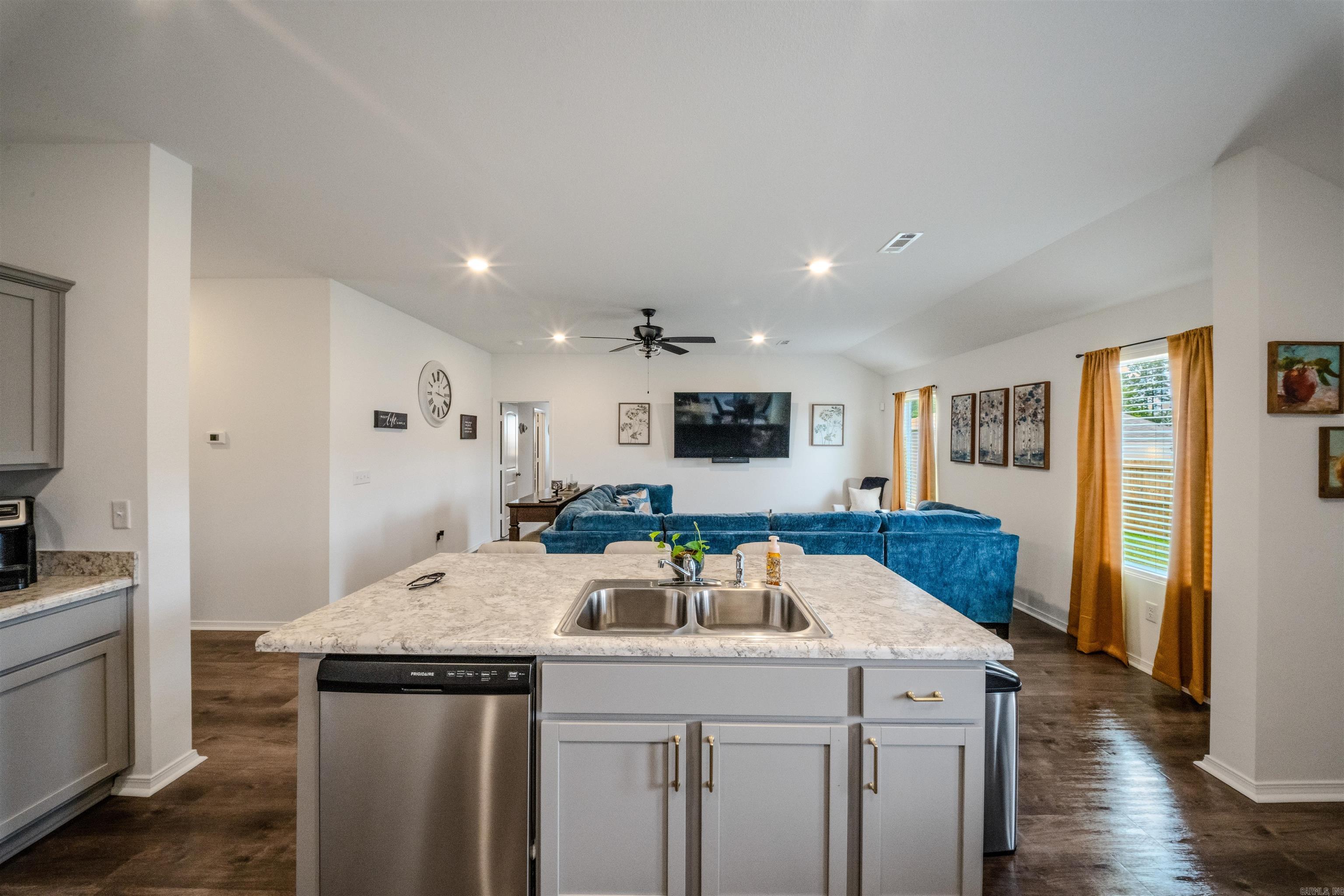 SPRINGLAKE TRAILS - Residential