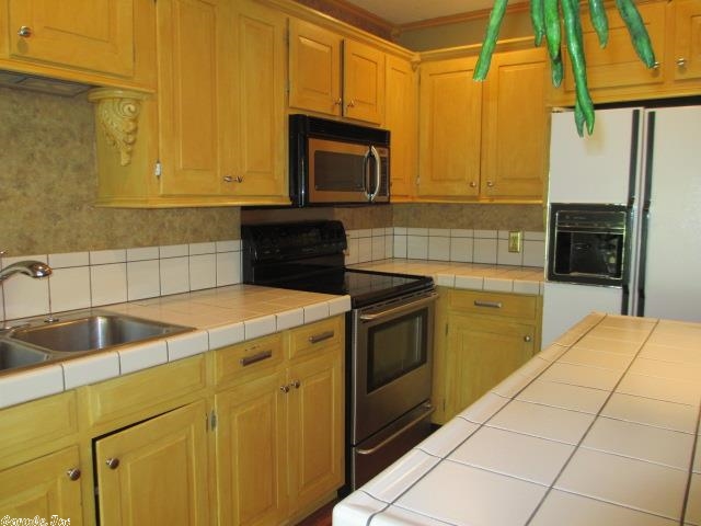 Fairwood #1 - Residential