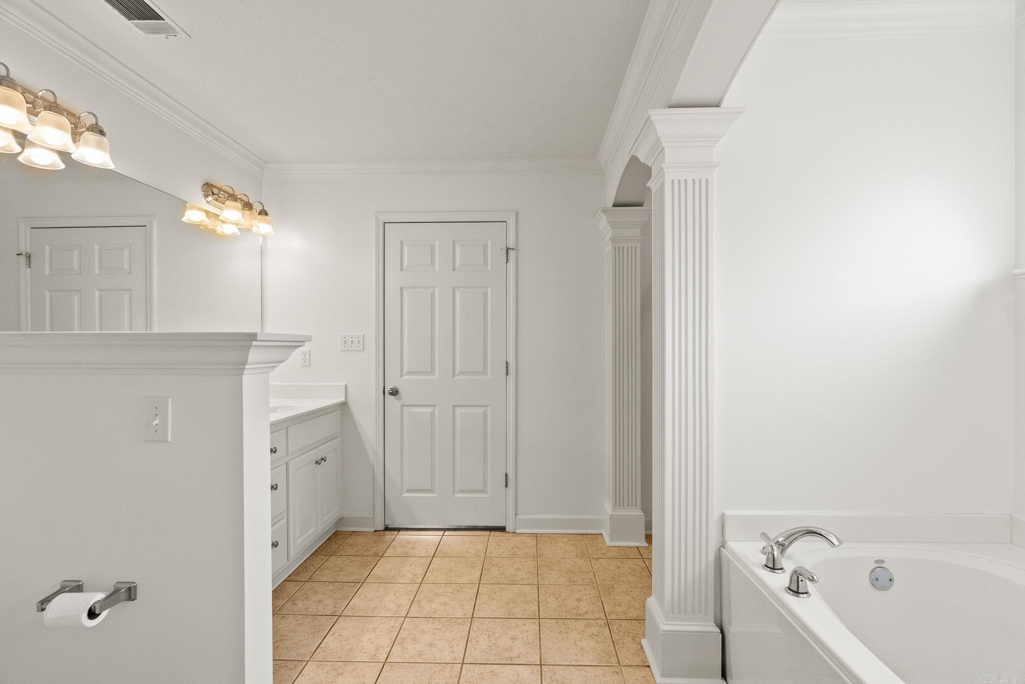 MAUMELLE VALLEY ESTATES - Residential