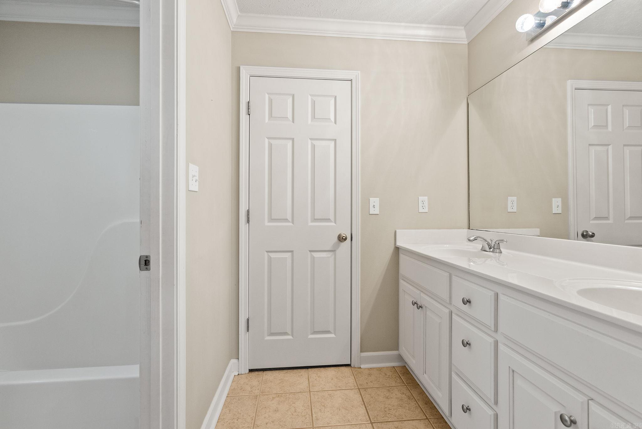 MAUMELLE VALLEY ESTATES - Residential