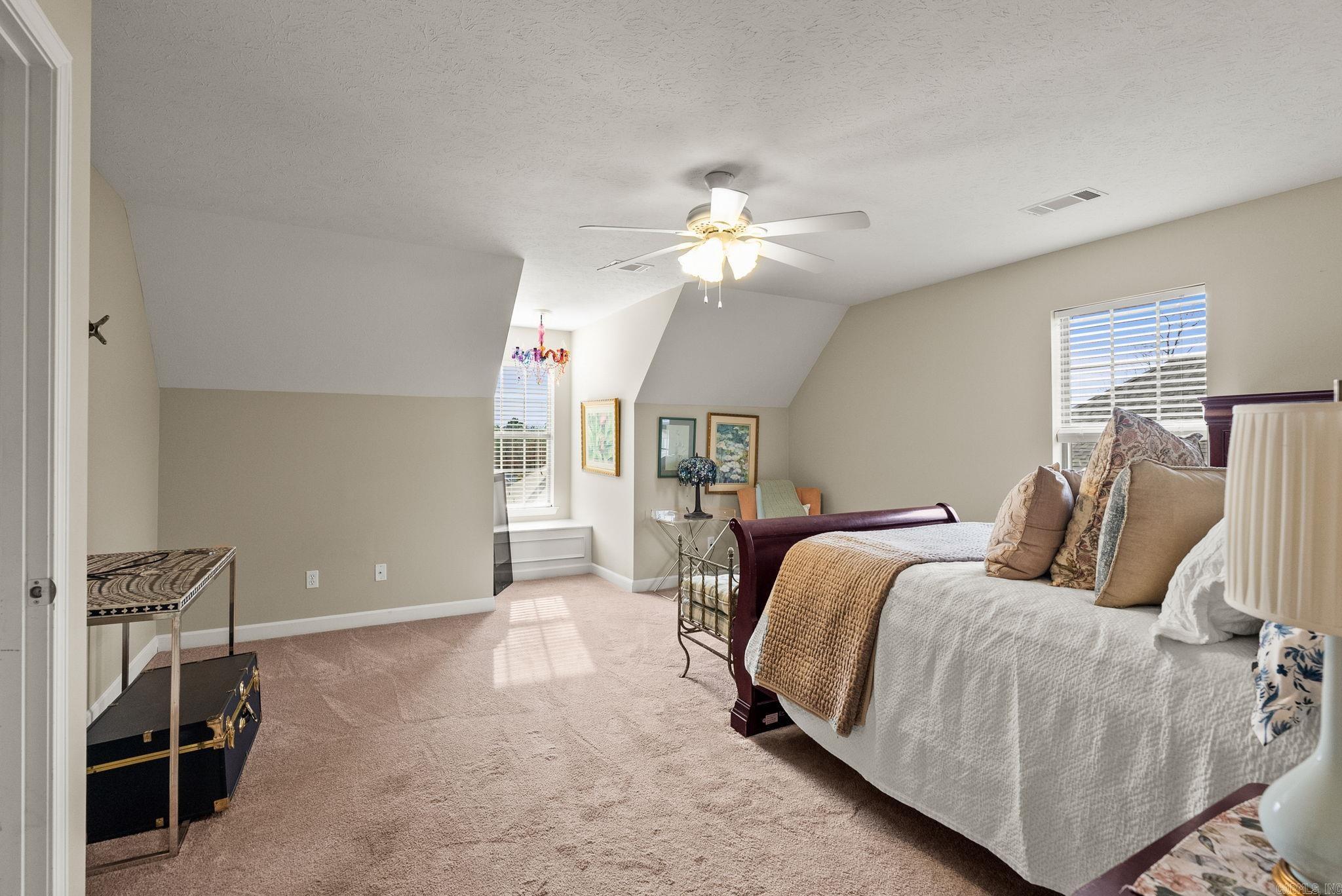 MAUMELLE VALLEY ESTATES - Residential