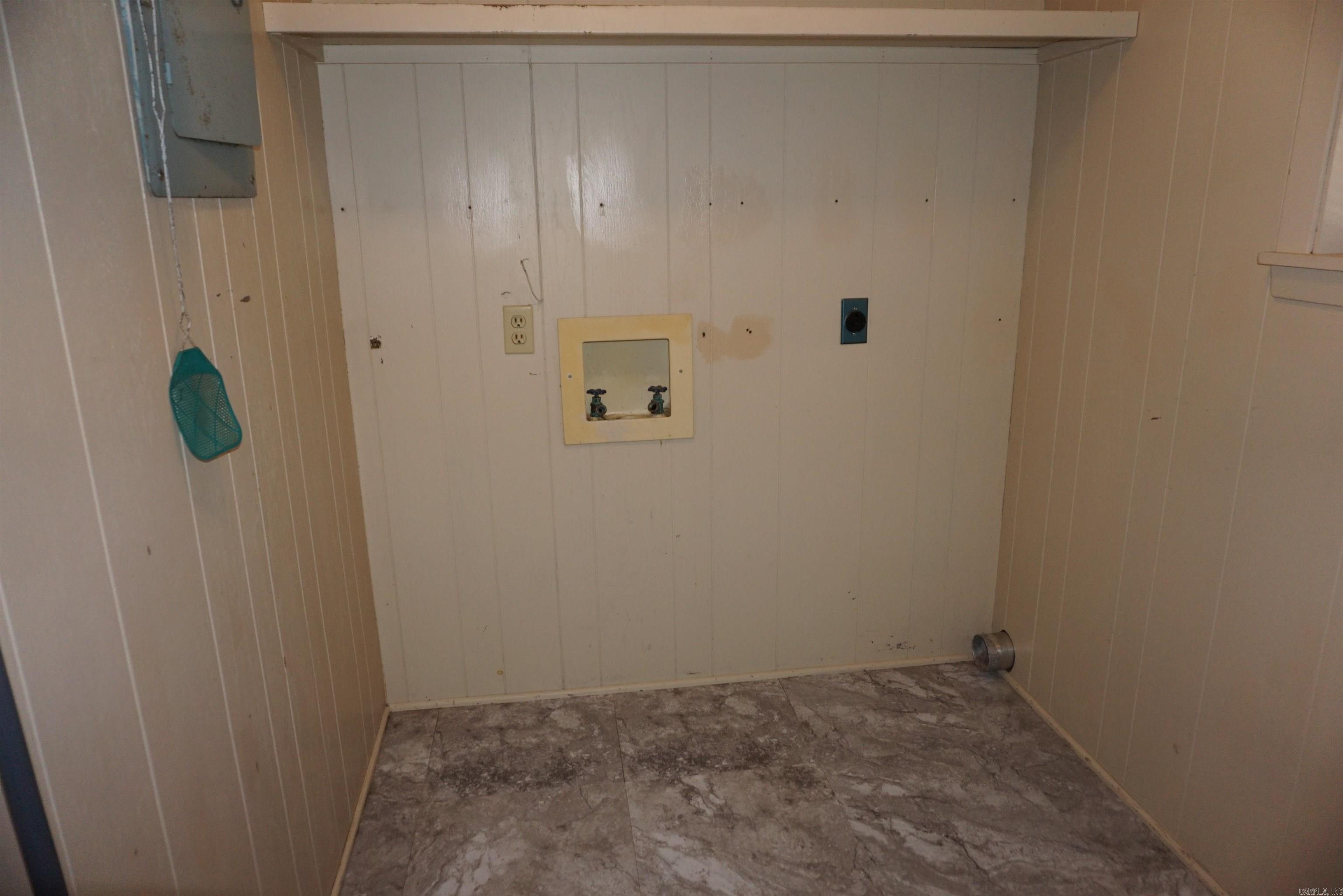 WESTERN HILLS ADD - Residential