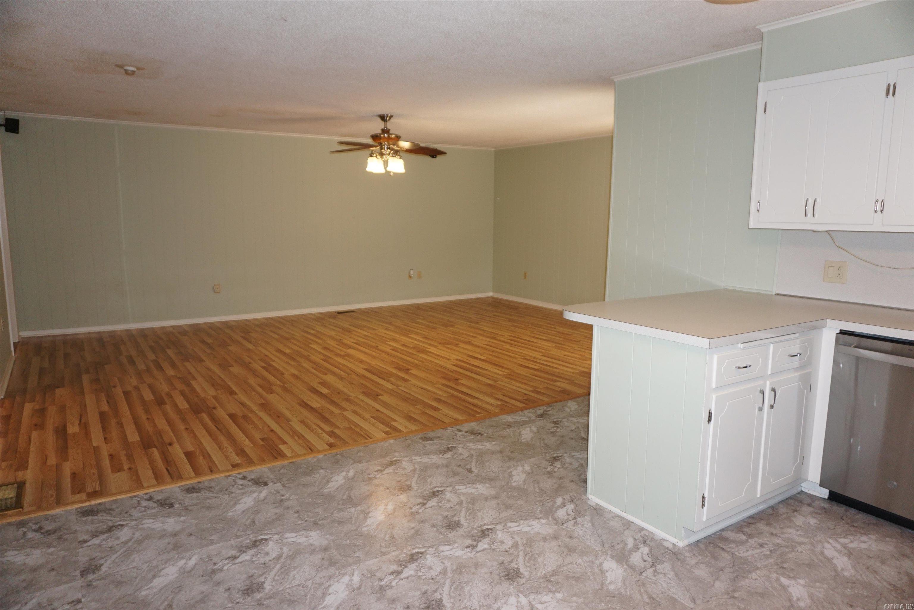 WESTERN HILLS ADD - Residential