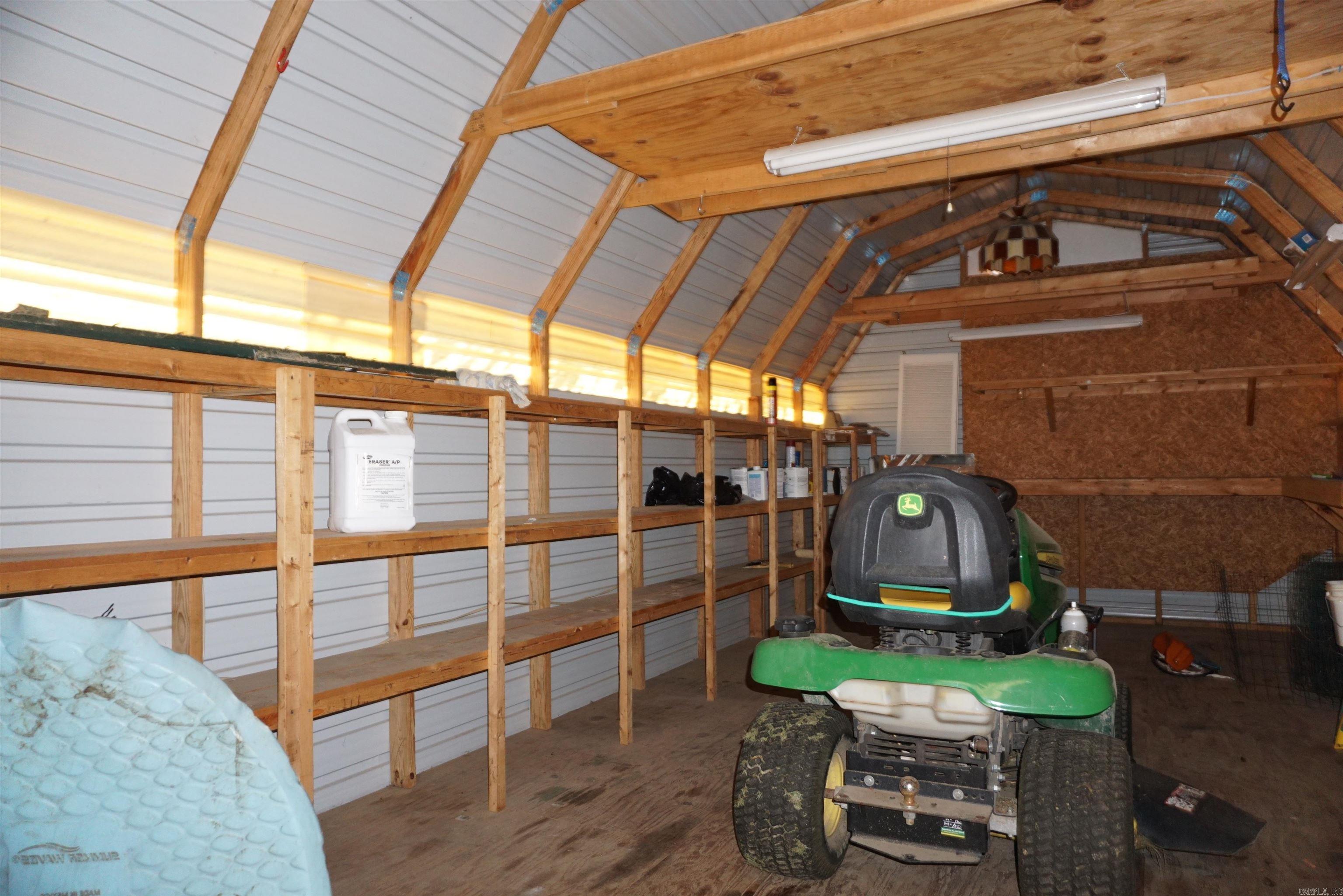 WESTERN HILLS ADD - Residential