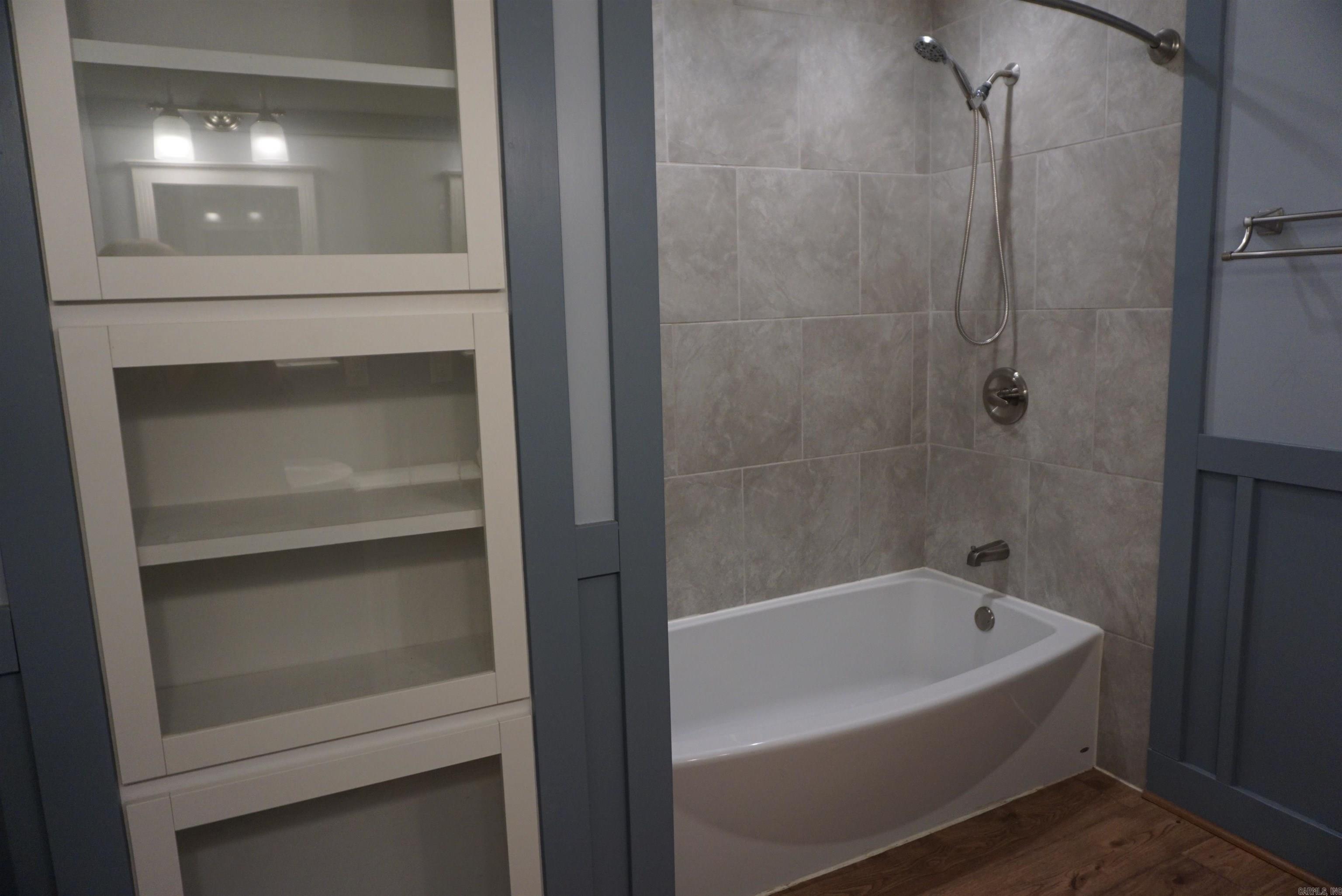 WESTERN HILLS ADD - Residential