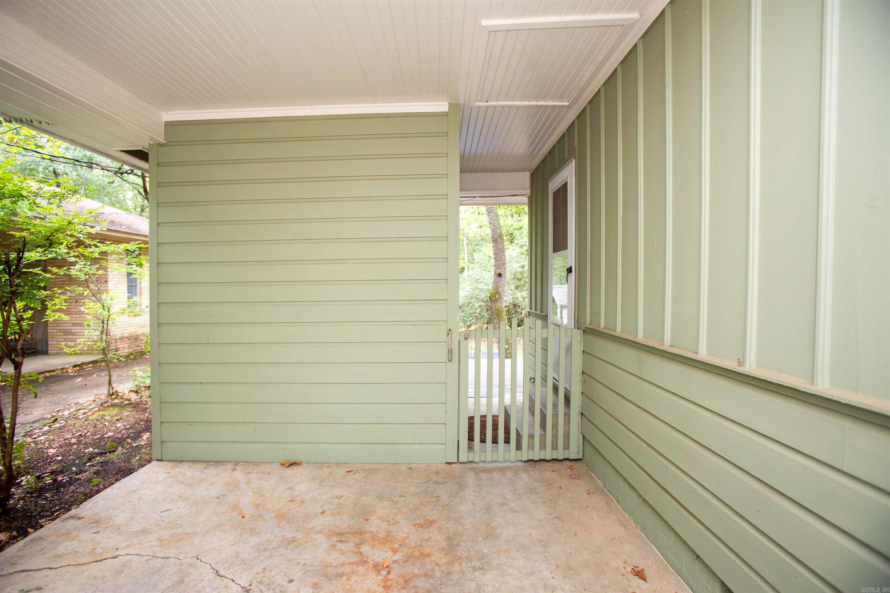 Pecan Meadows - Residential Lease