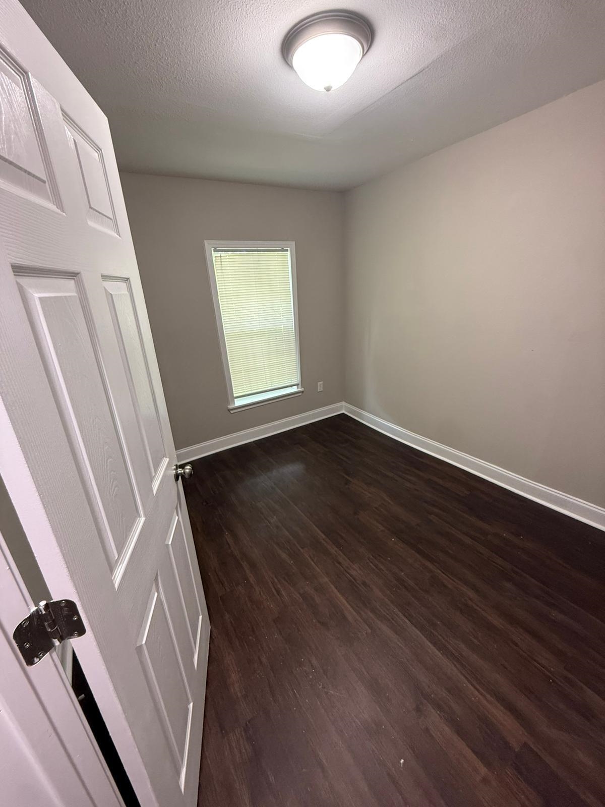 RUDDLE HEIGHTS ADD - Residential Lease