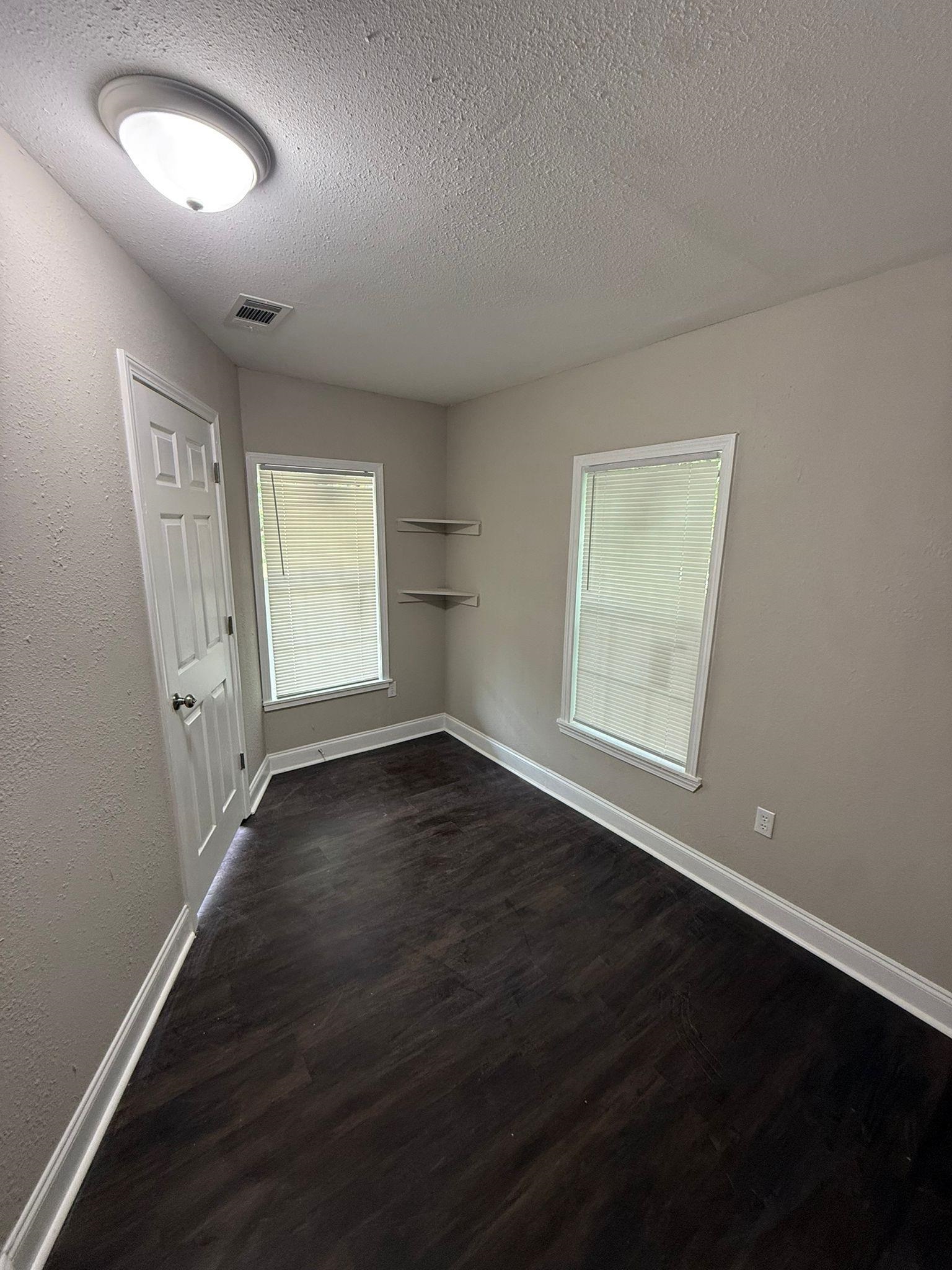 RUDDLE HEIGHTS ADD - Residential Lease