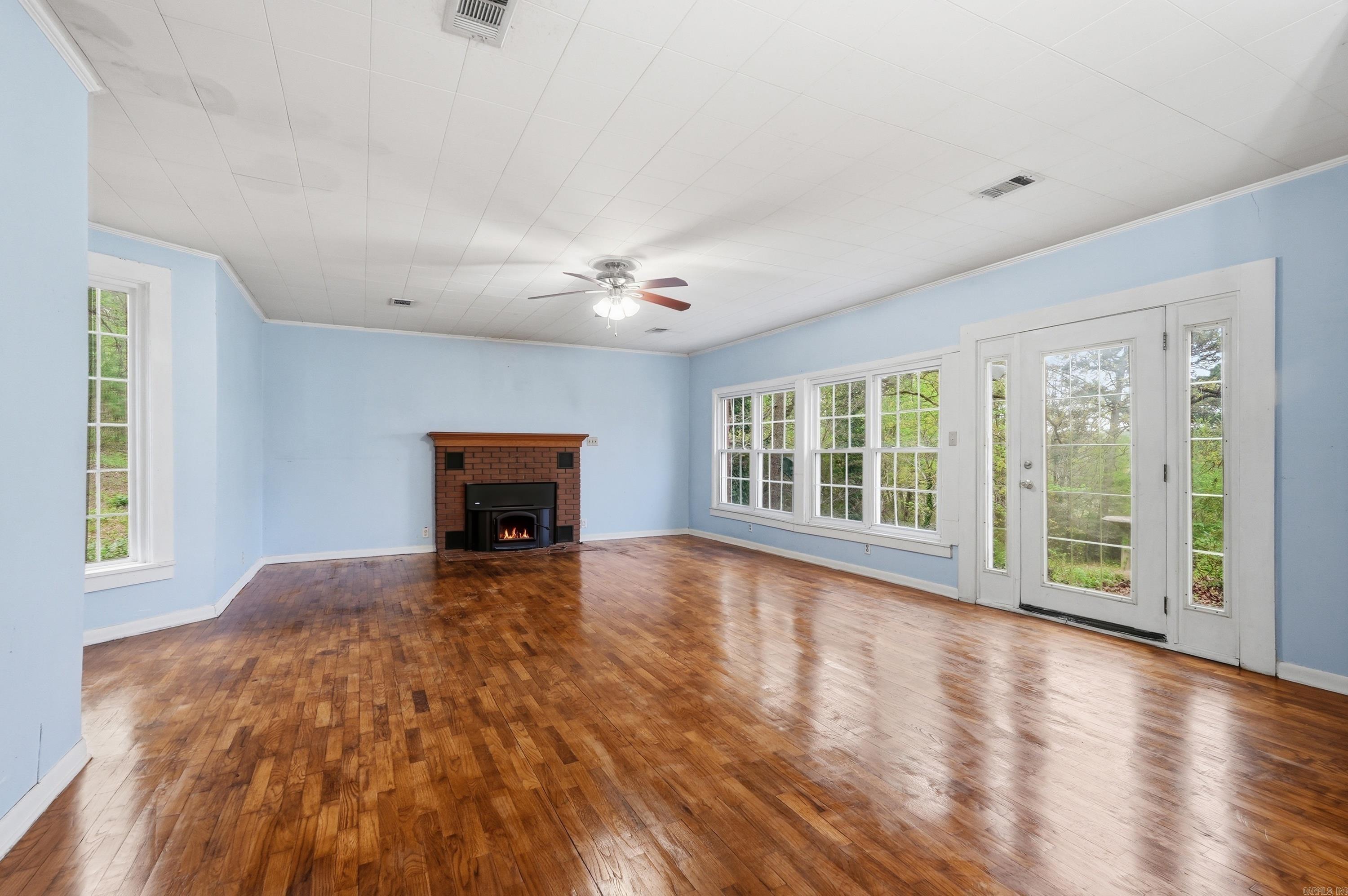 Metes & Bounds - Residential