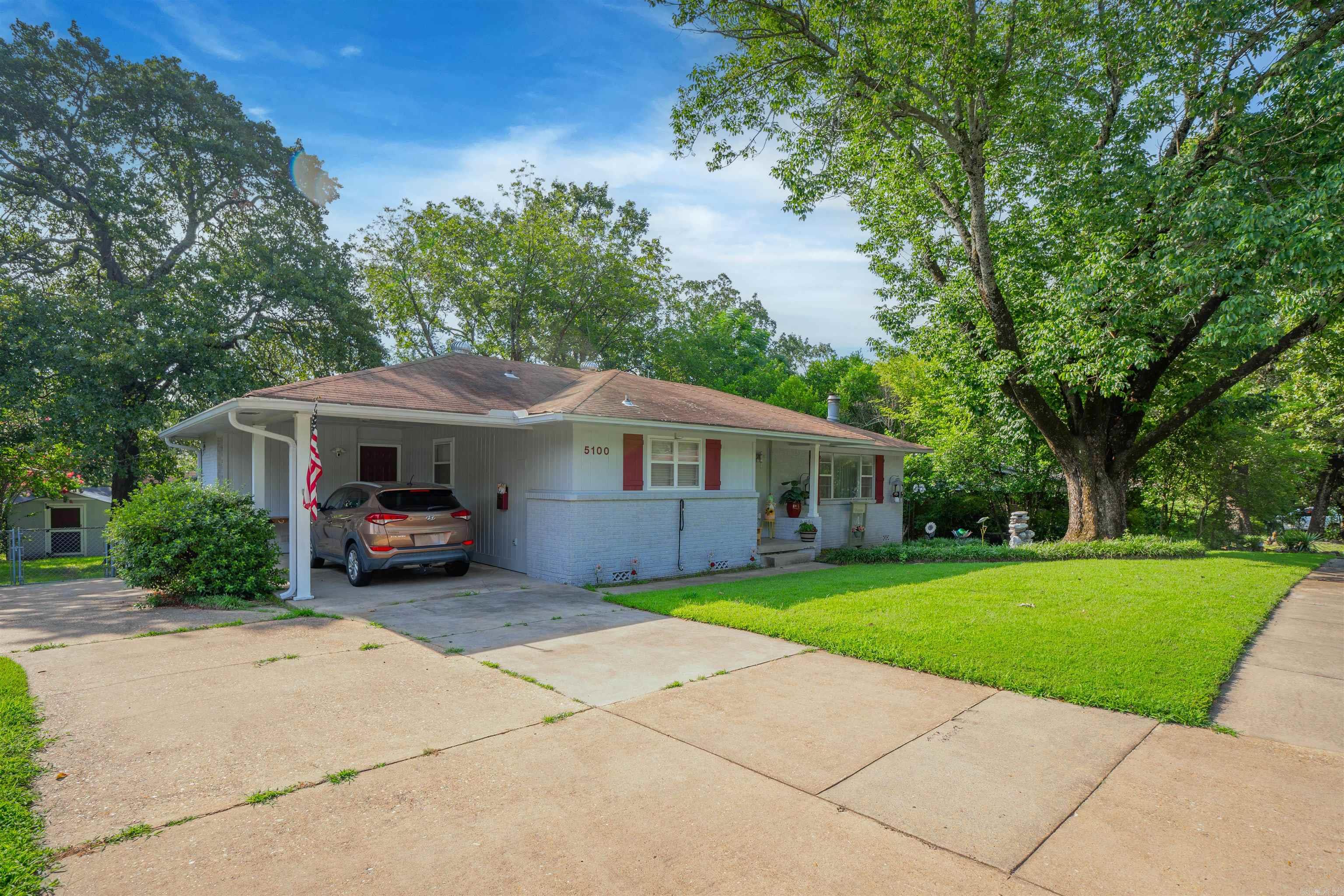 PARK HILL - Residential