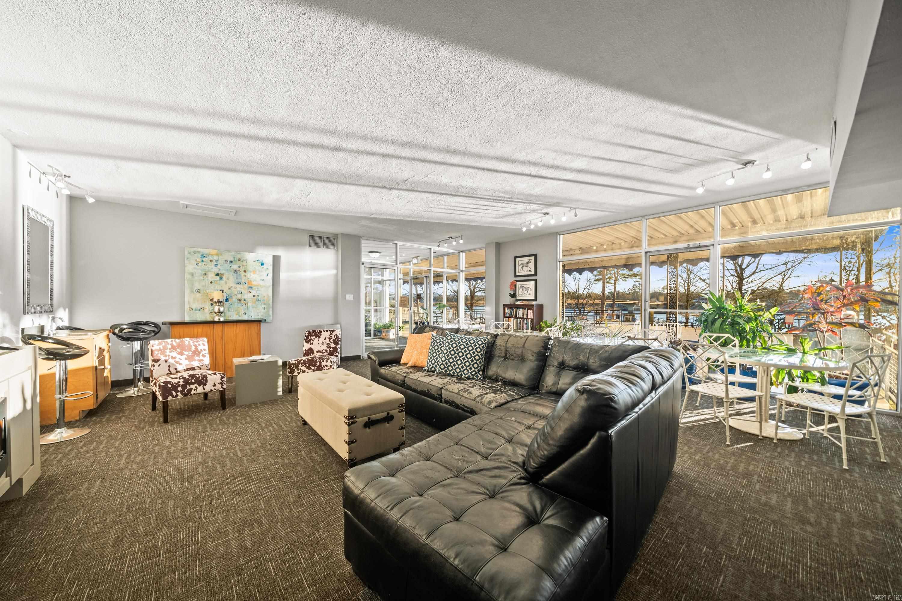 BEACON MANOR HPR - Residential