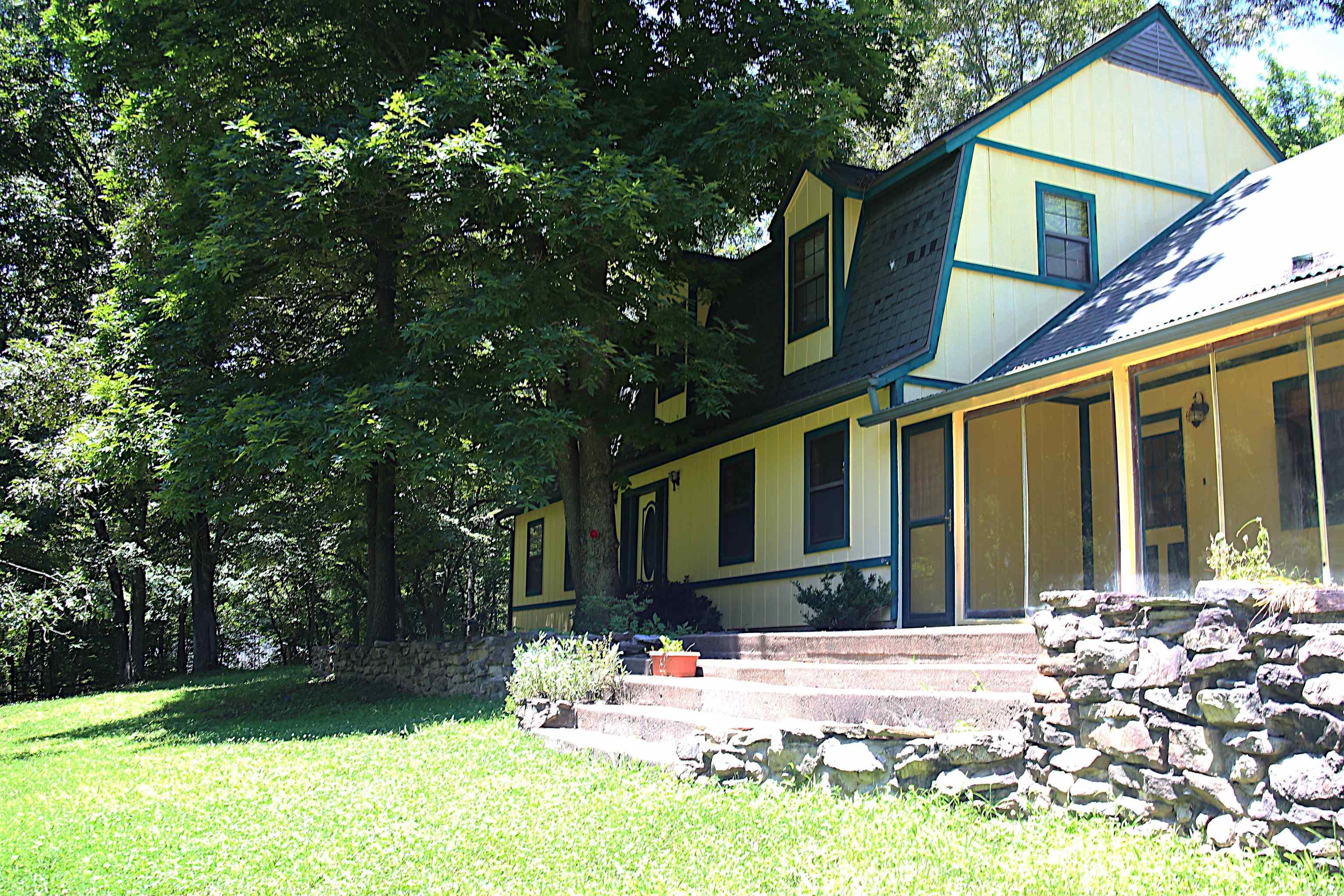 Country - Residential