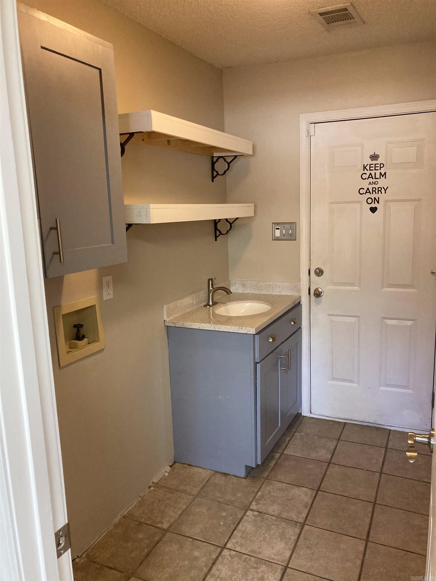 Robinwood - Residential Lease