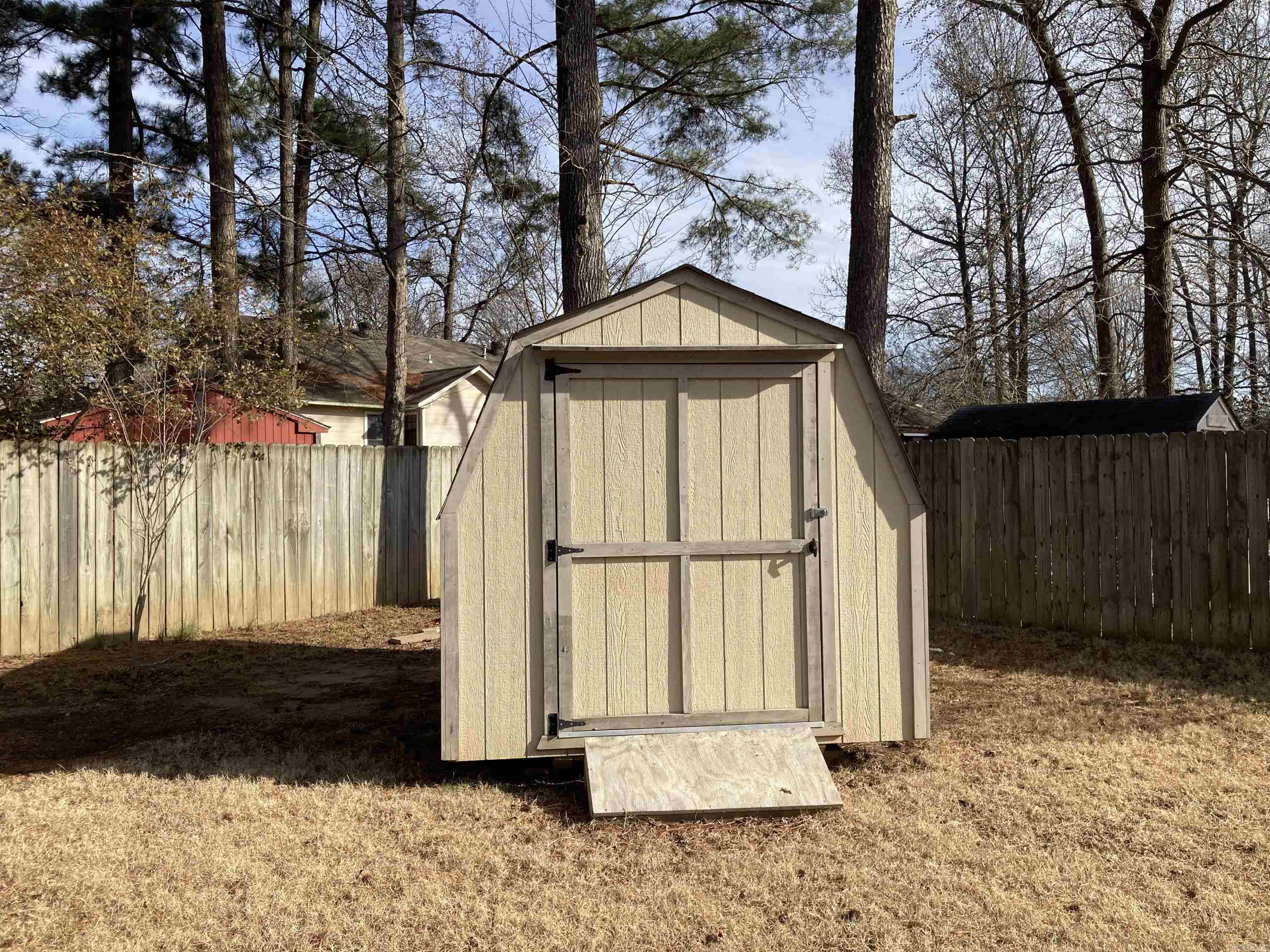 Robinwood - Residential Lease