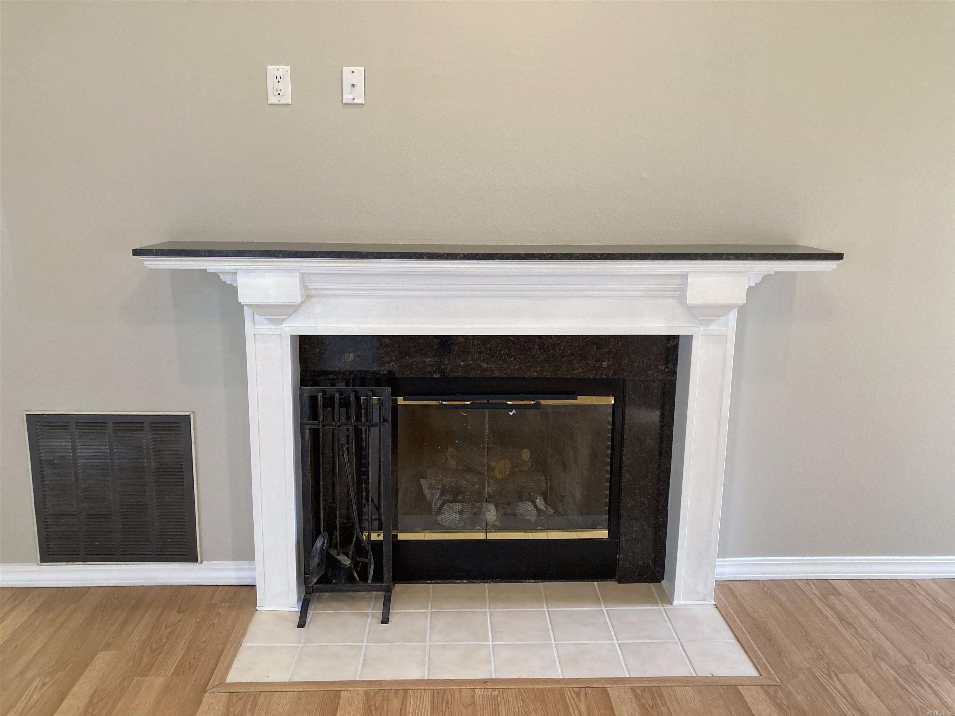 Robinwood - Residential Lease