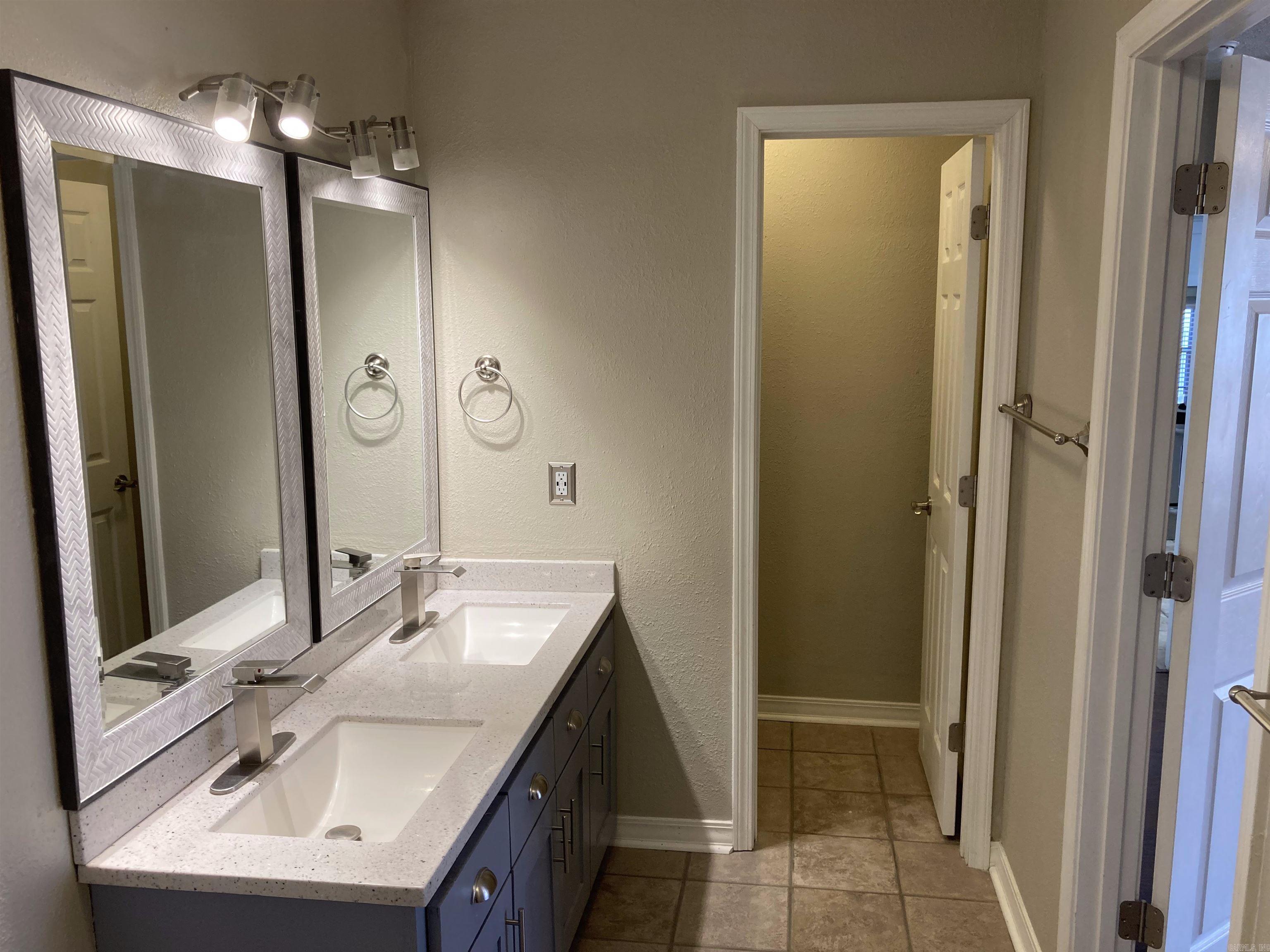 Robinwood - Residential Lease