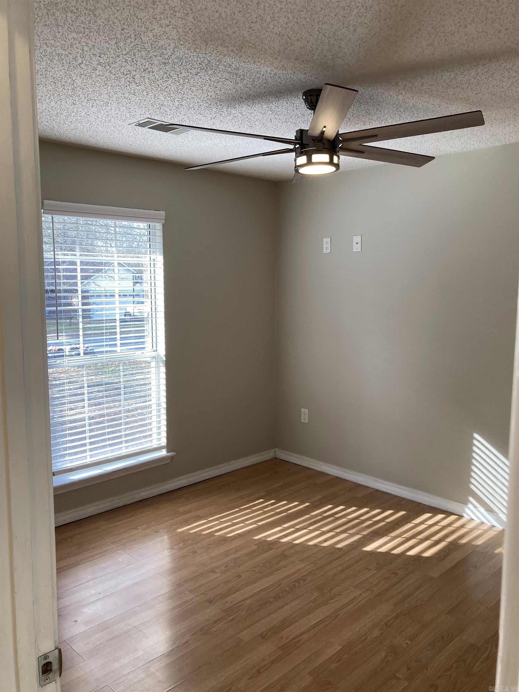 Robinwood - Residential Lease