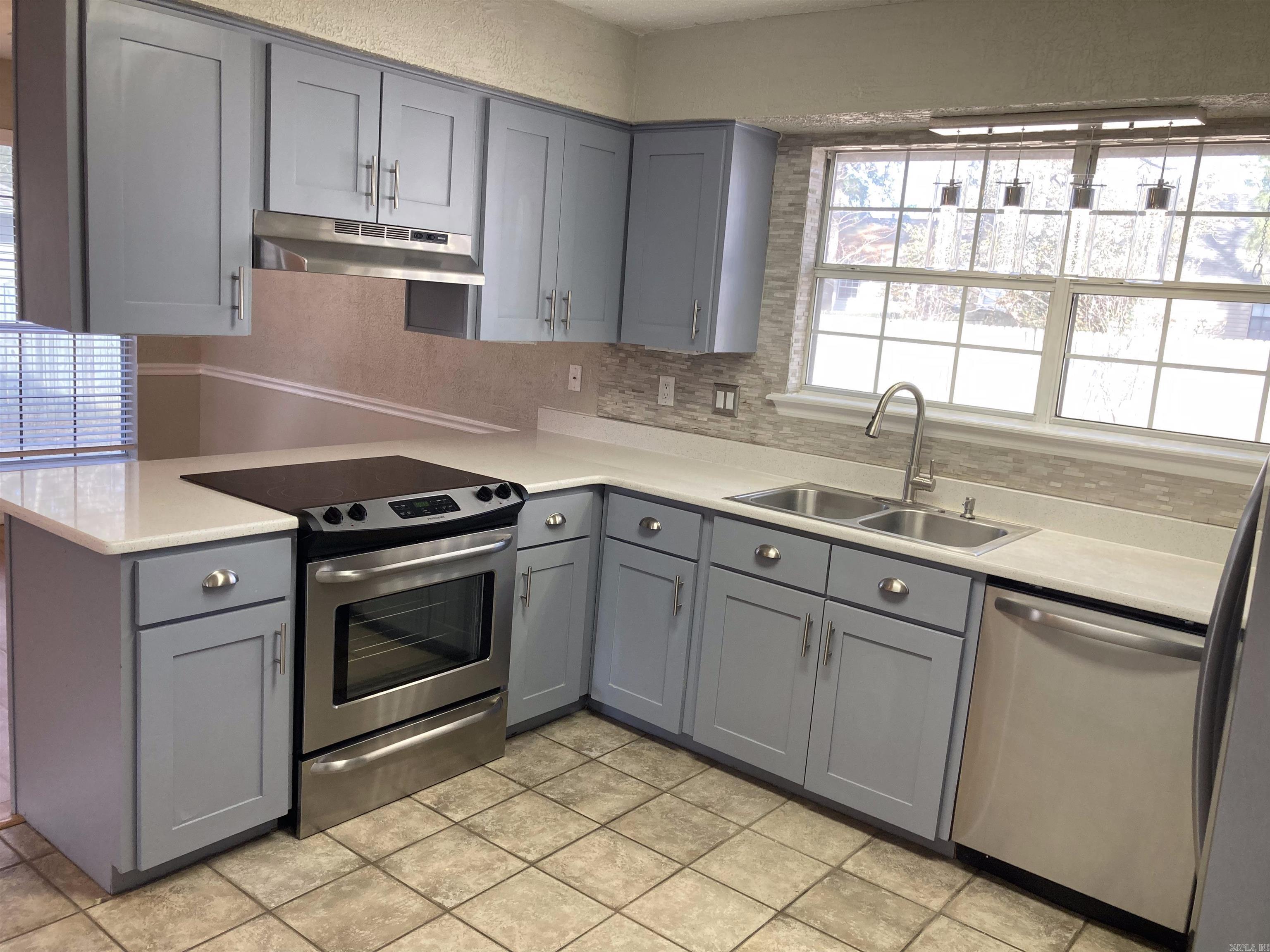 Robinwood - Residential Lease