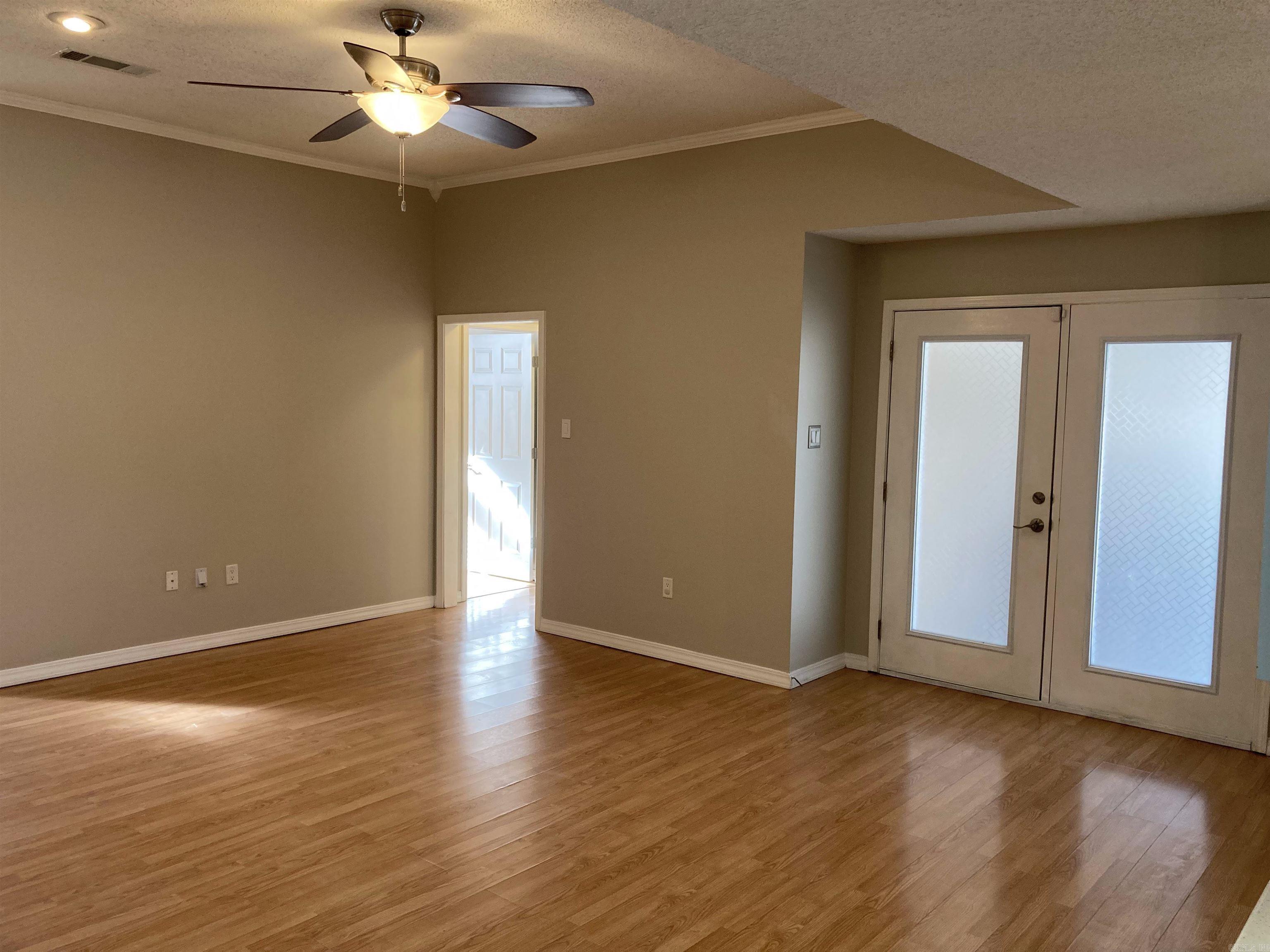 Robinwood - Residential Lease