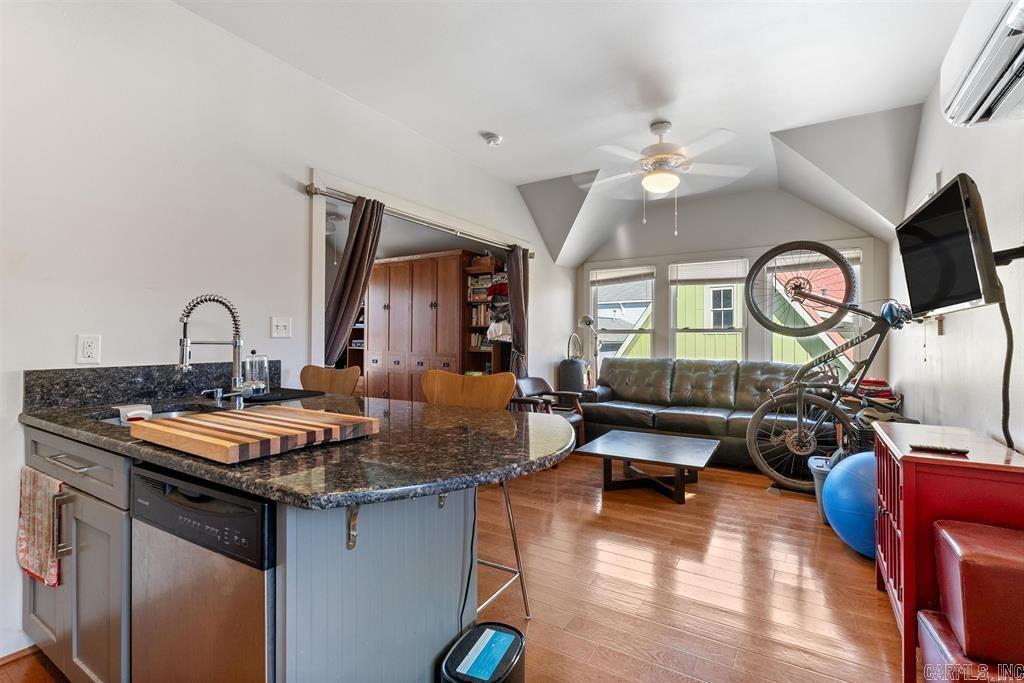 VILLAGE AT HENDRIX - Residential