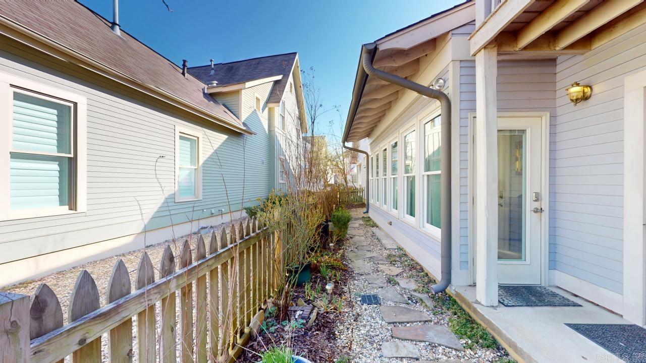 VILLAGE AT HENDRIX - Residential